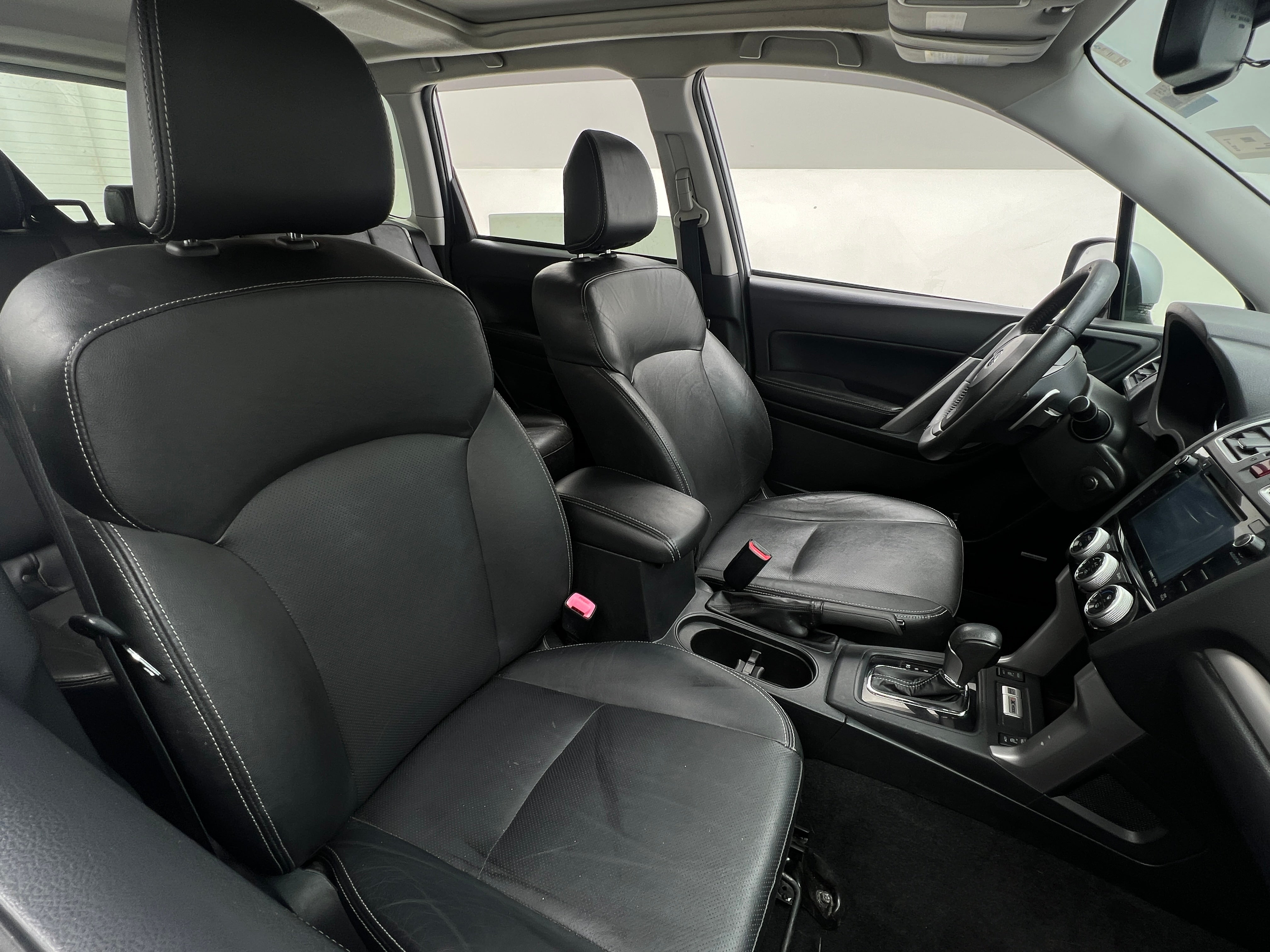 2016 Subaru Forester Touring 2