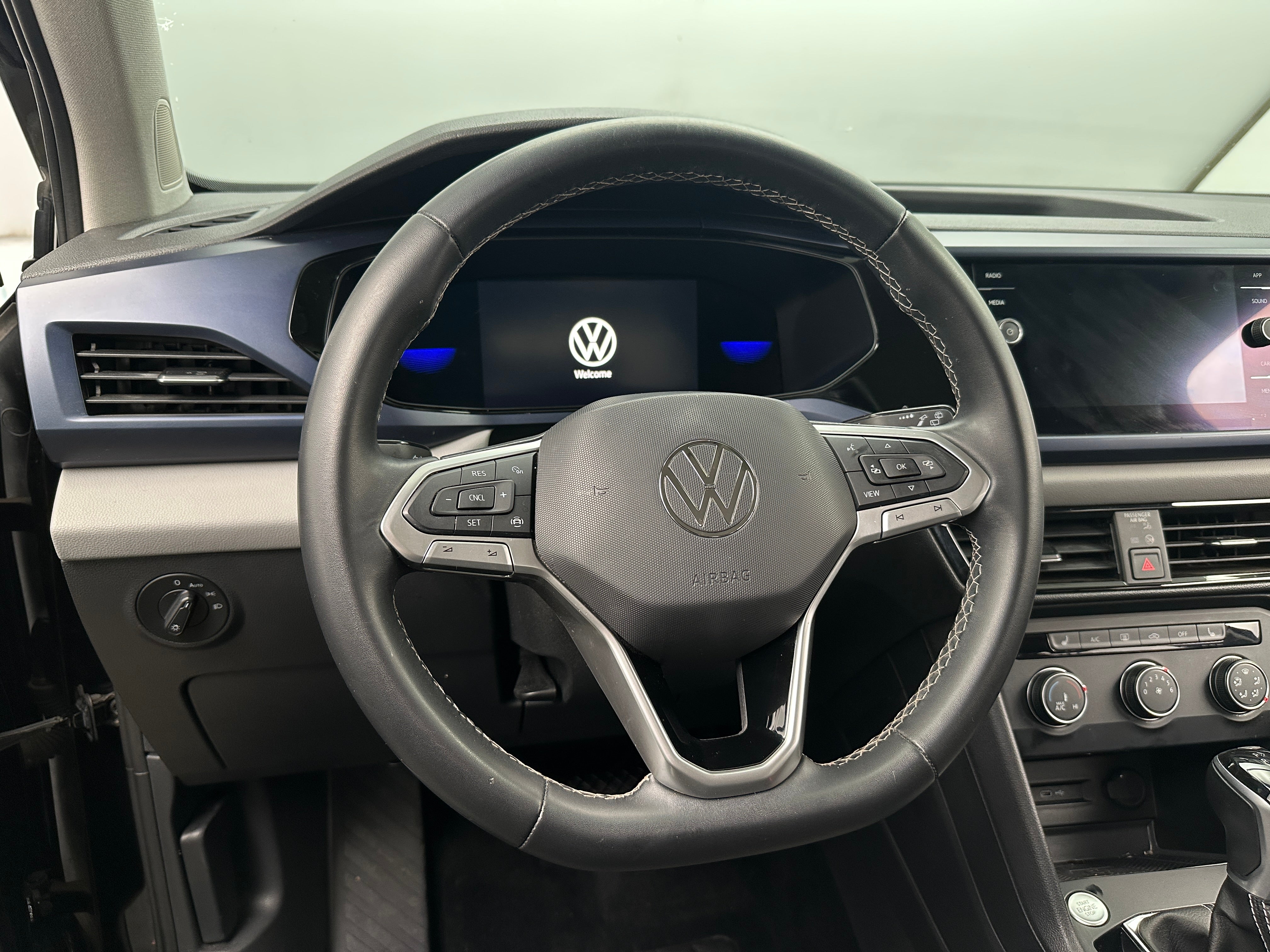 2022 Volkswagen Taos SE 5