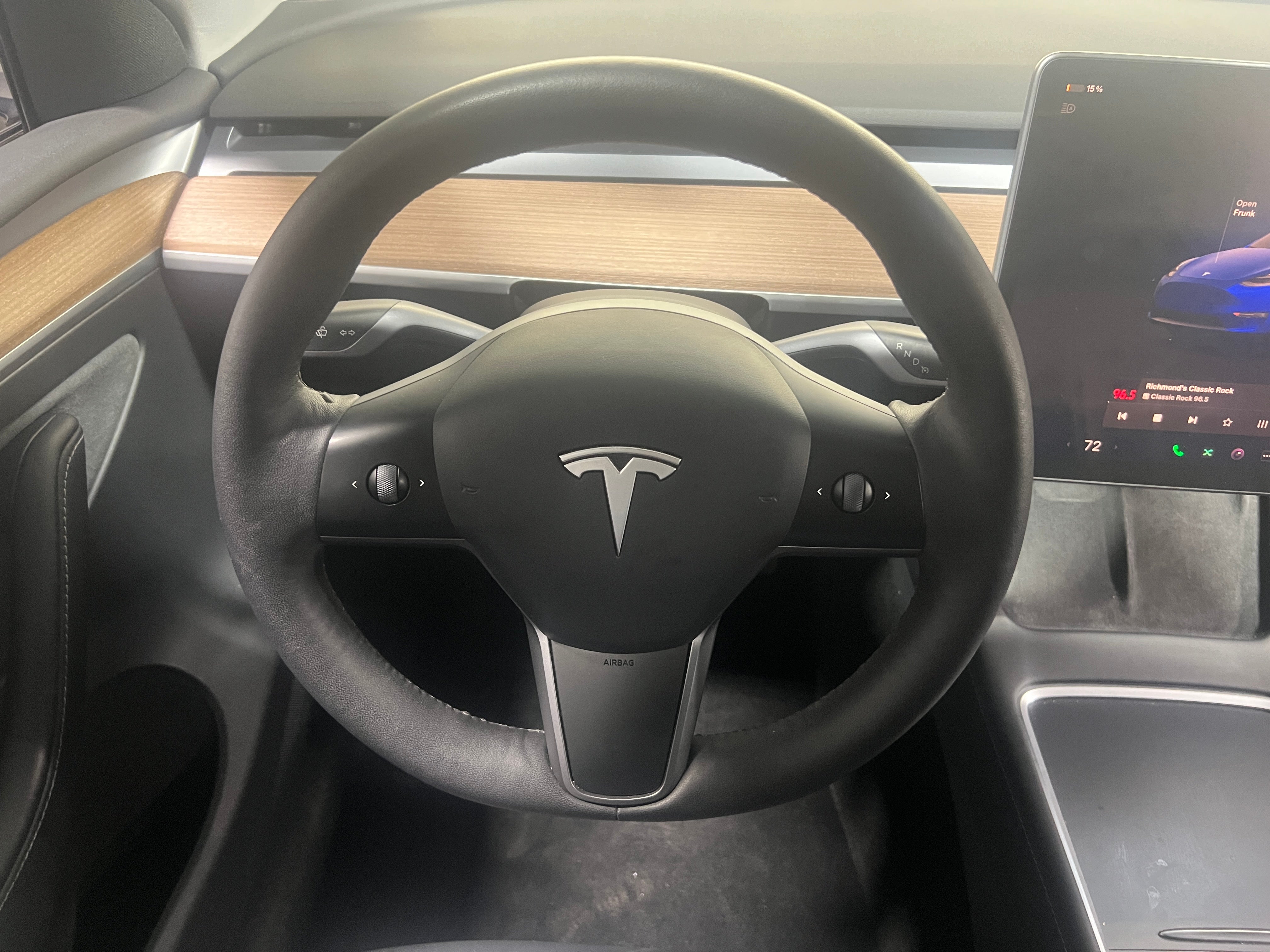 2023 Tesla Model Y Standard Range 4