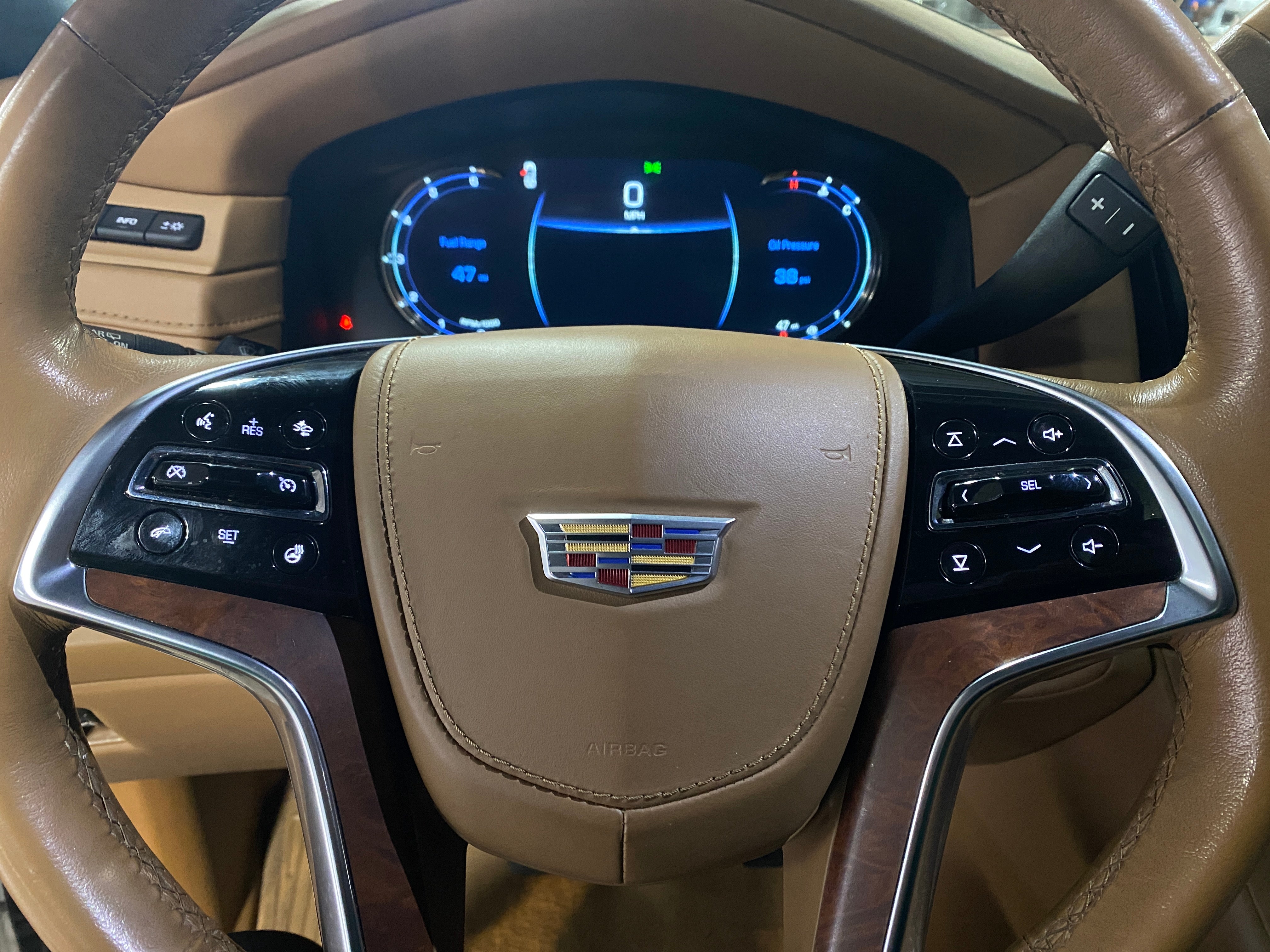 2017 Cadillac Escalade ESV Platinum 4