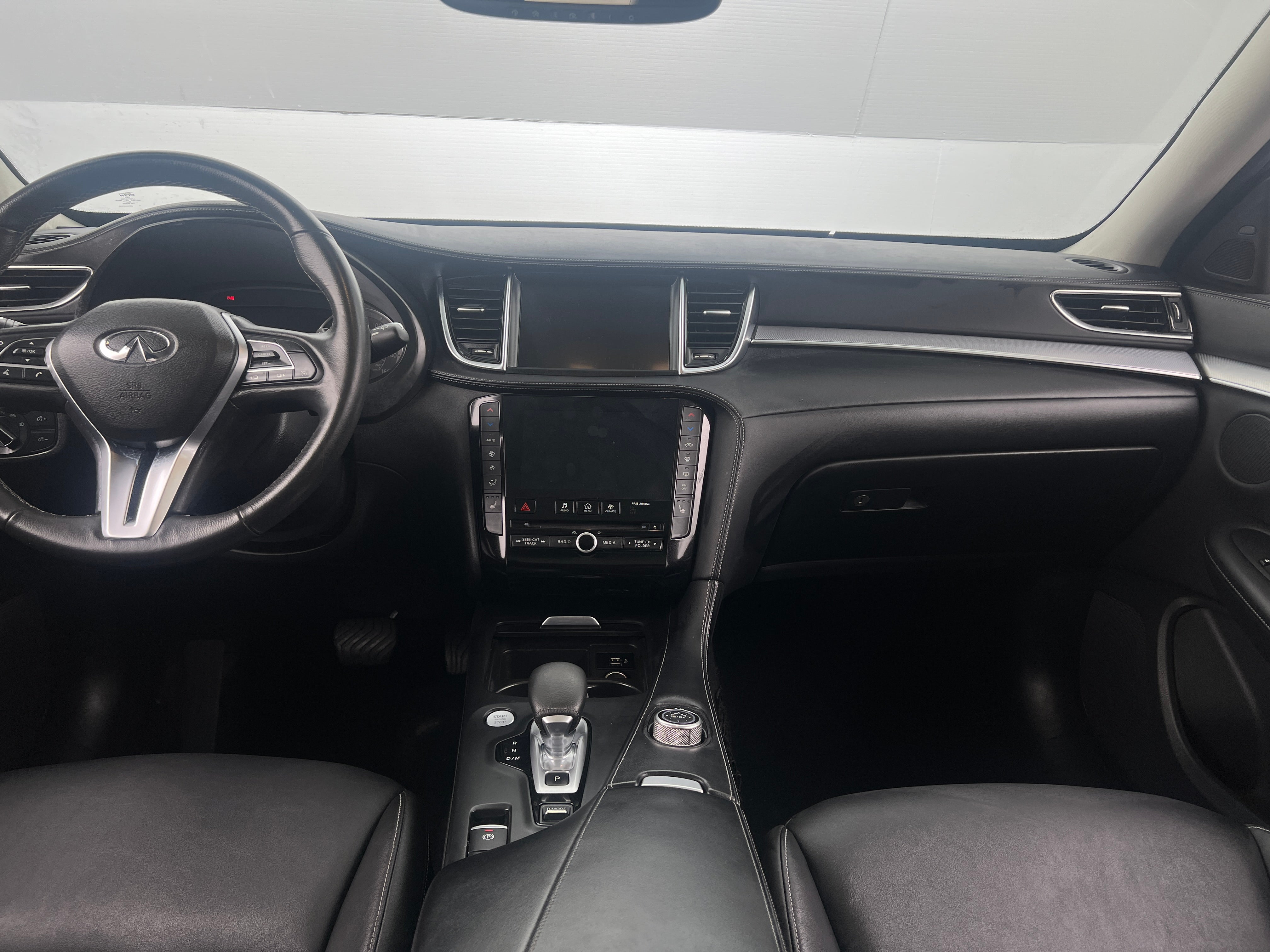 2019 INFINITI QX50 Luxe 3
