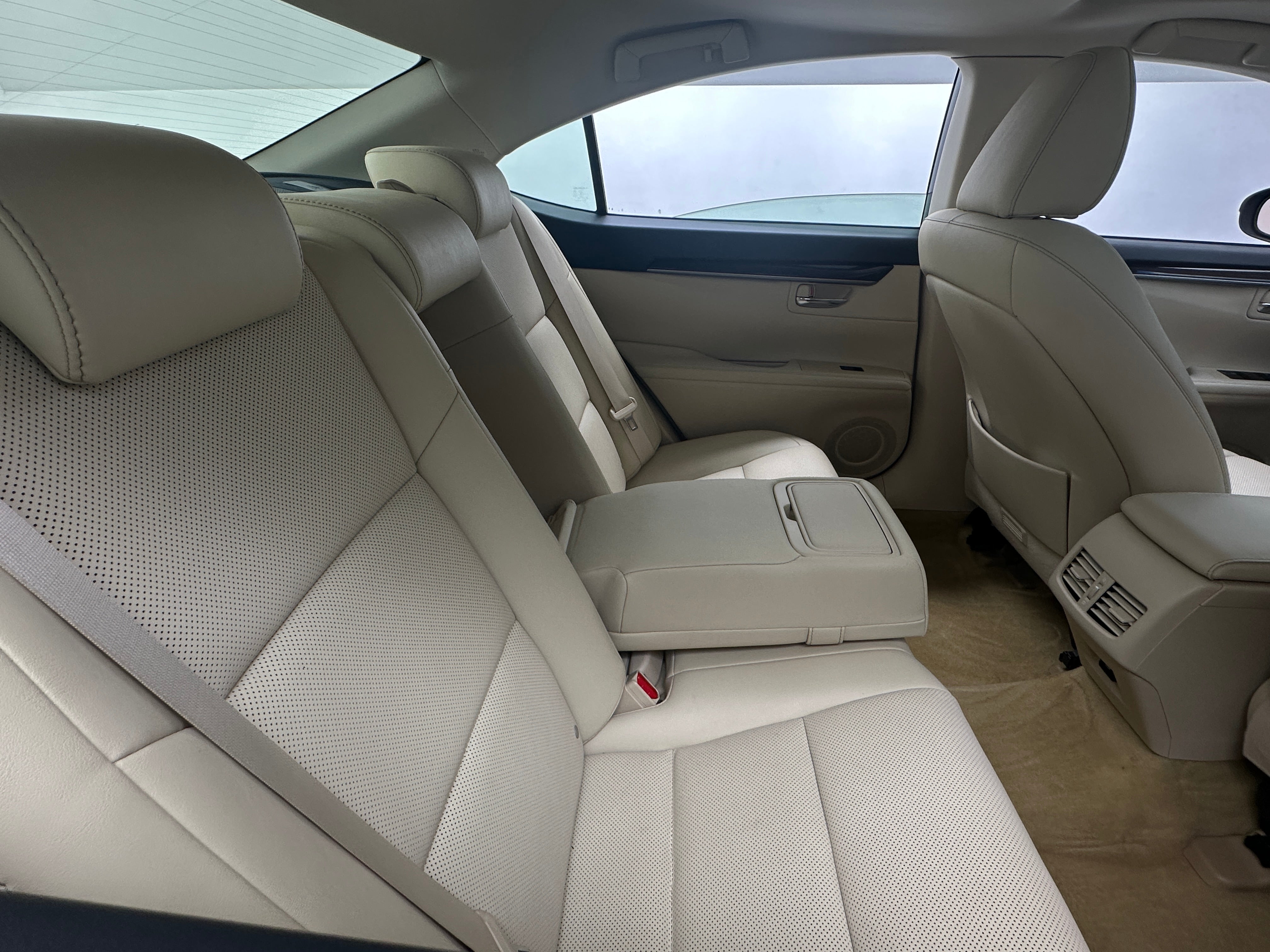 2014 Lexus ES 350 6