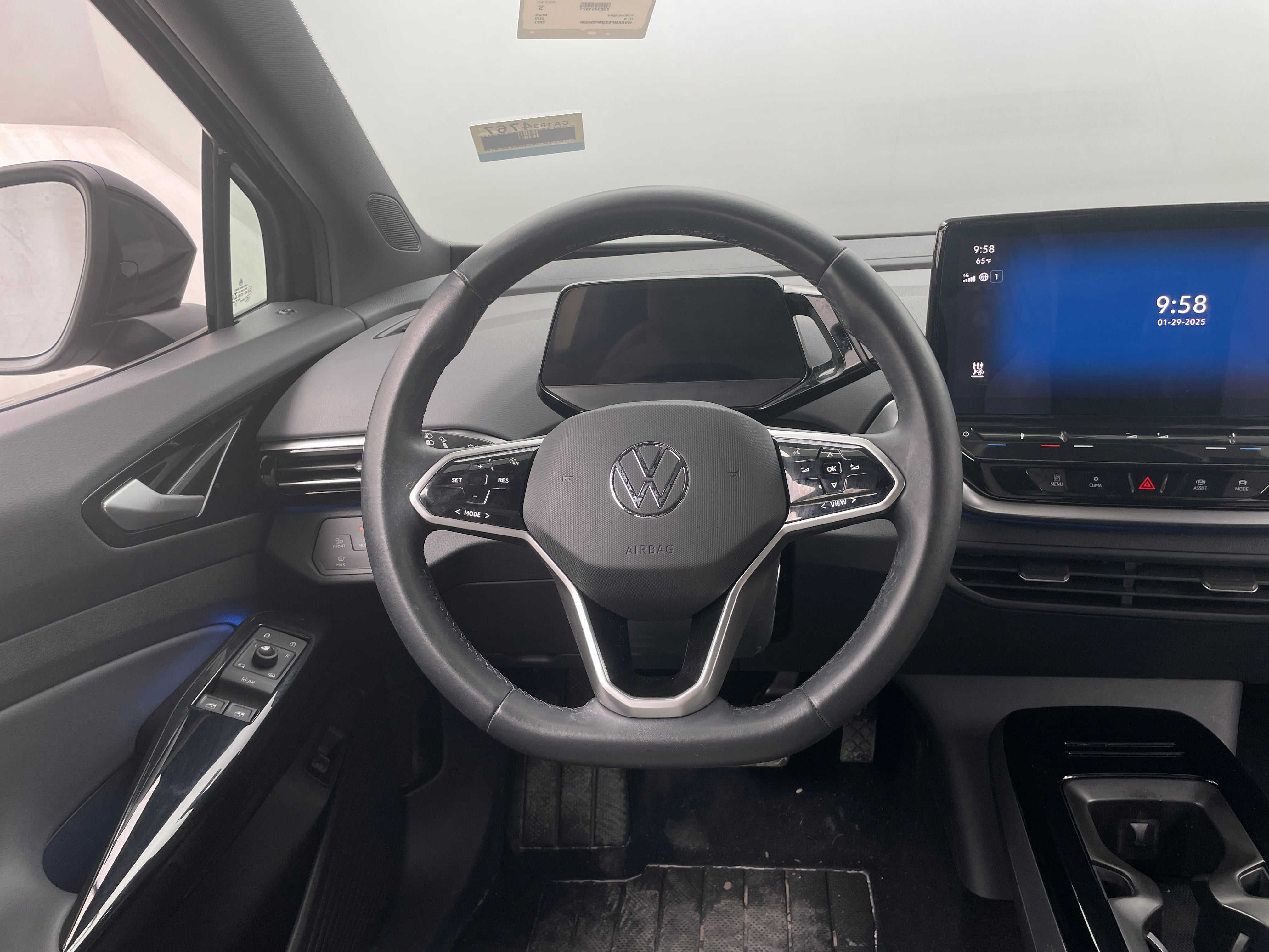 2021 Volkswagen ID.4 Pro S 5