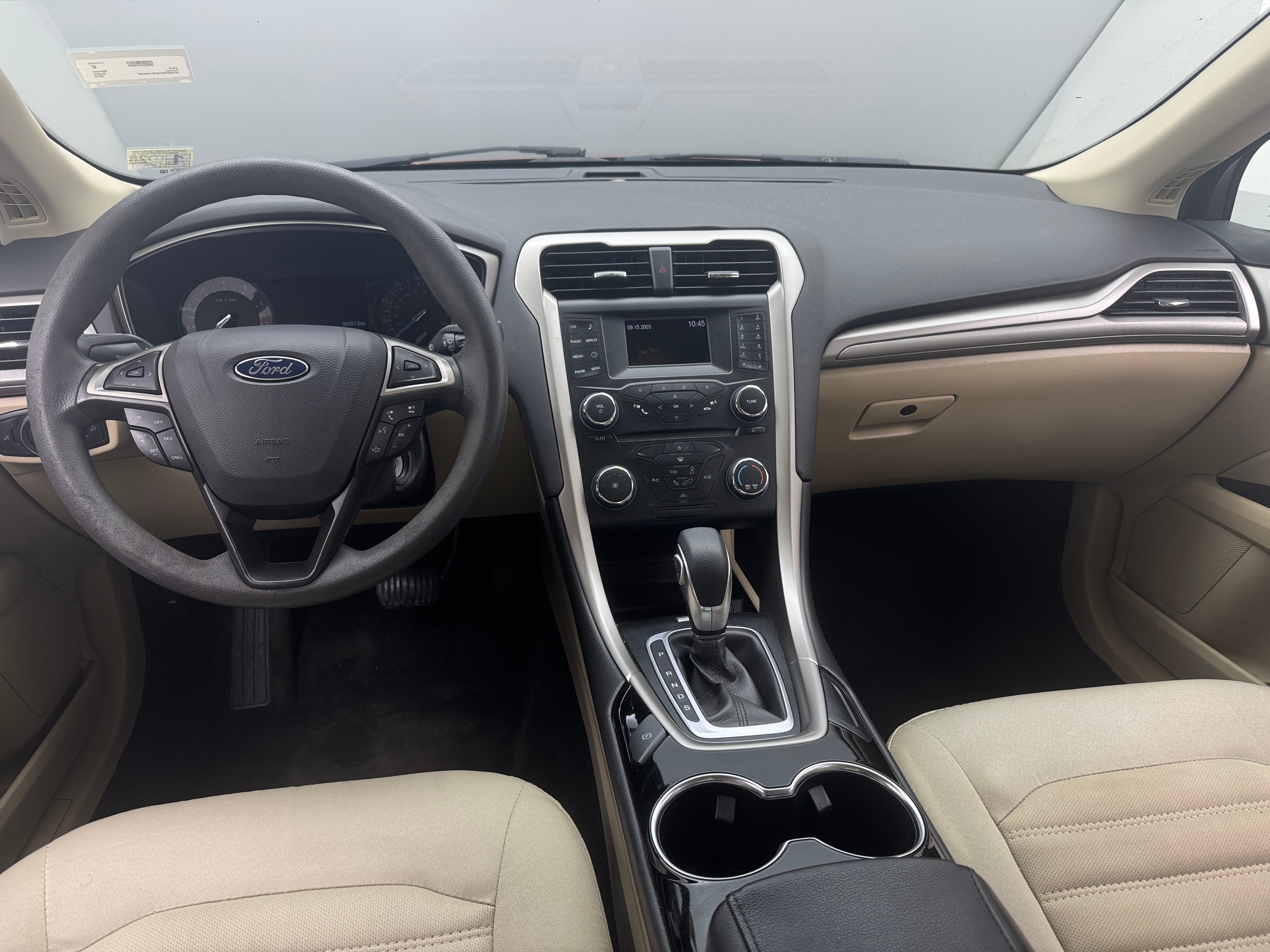 2015 Ford Fusion SE 3