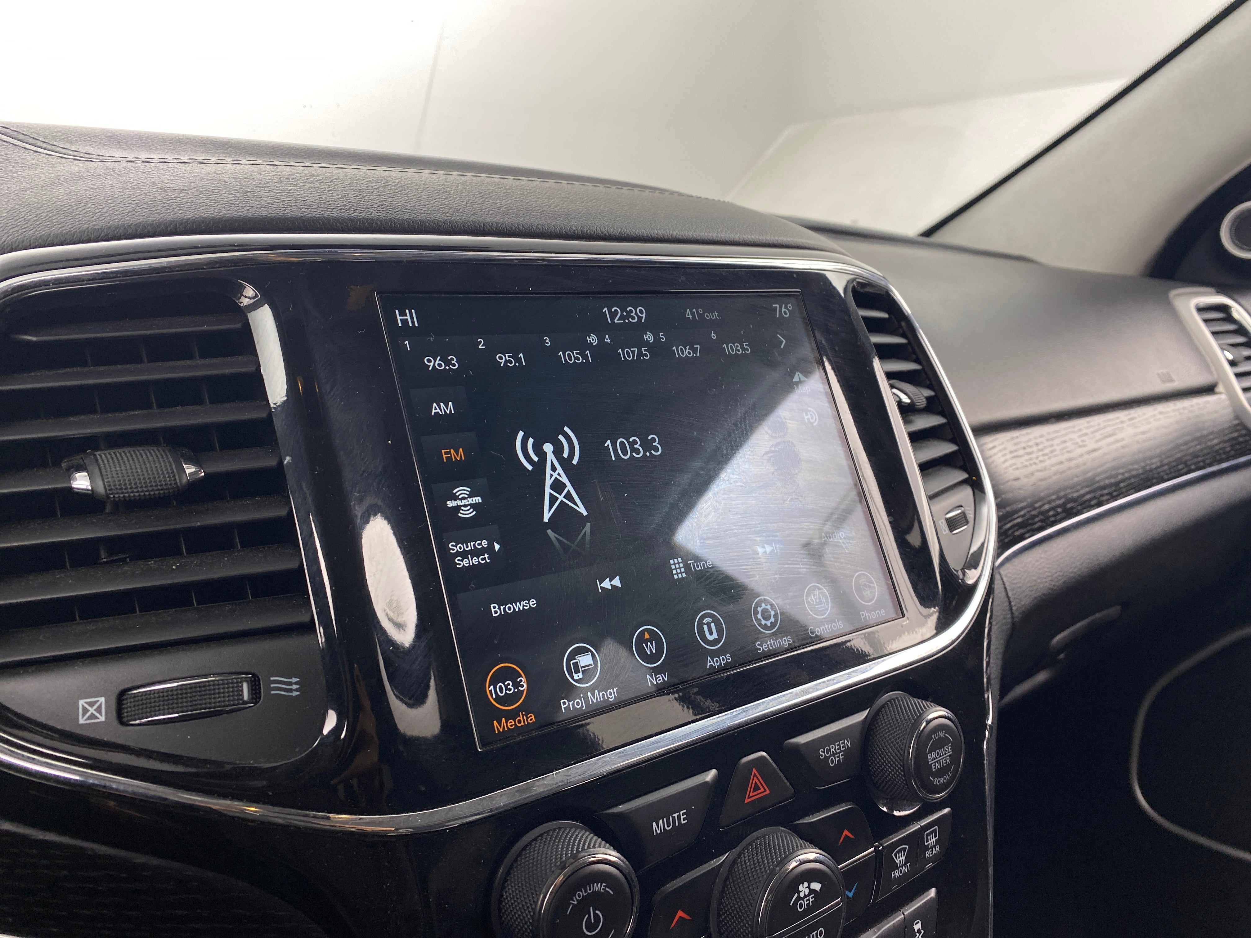 2021 Jeep Grand Cherokee Summit 3