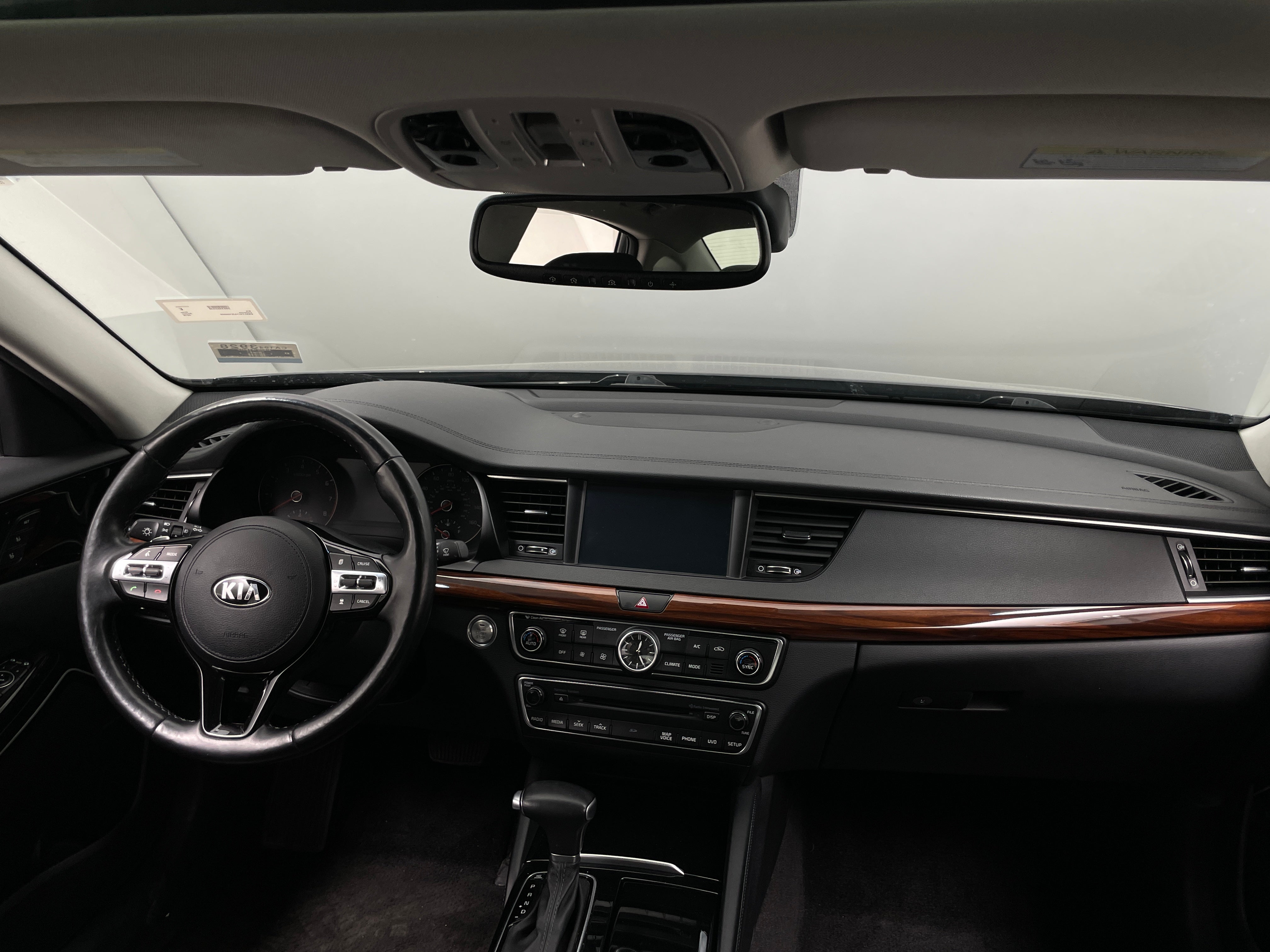 2018 Kia Cadenza Technology 2