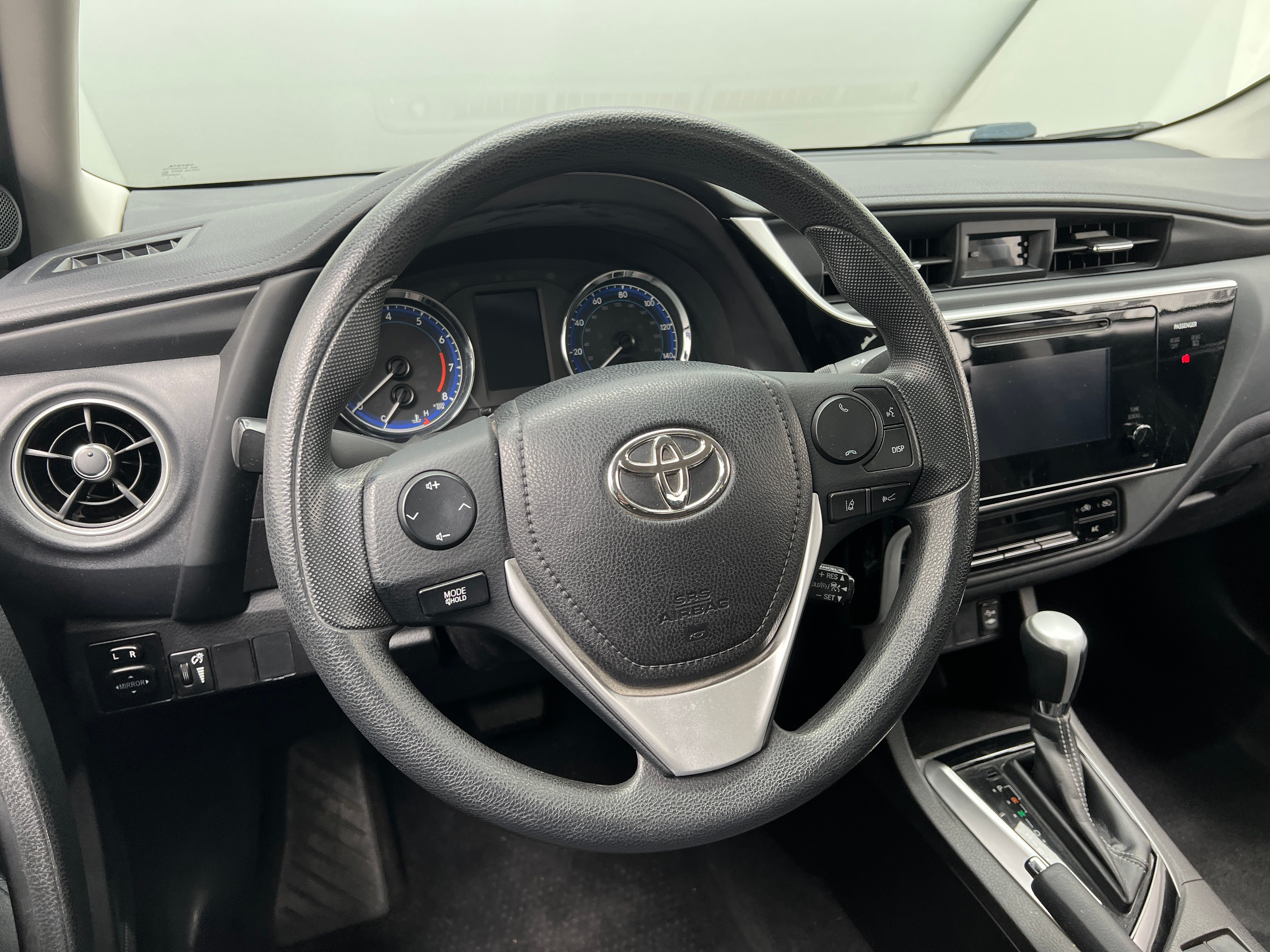 2017 Toyota Corolla LE 5