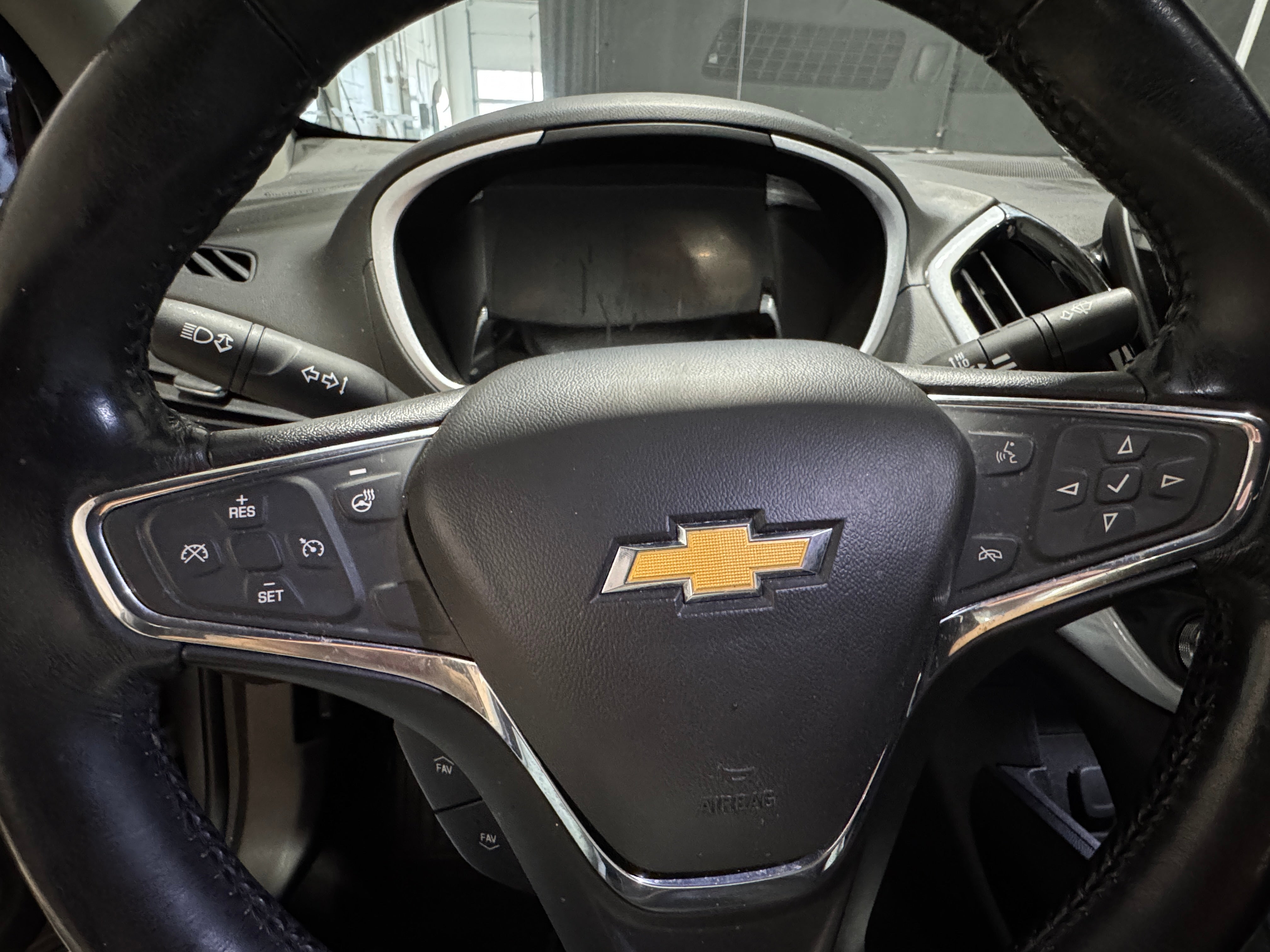 2018 Chevrolet Volt LT 5