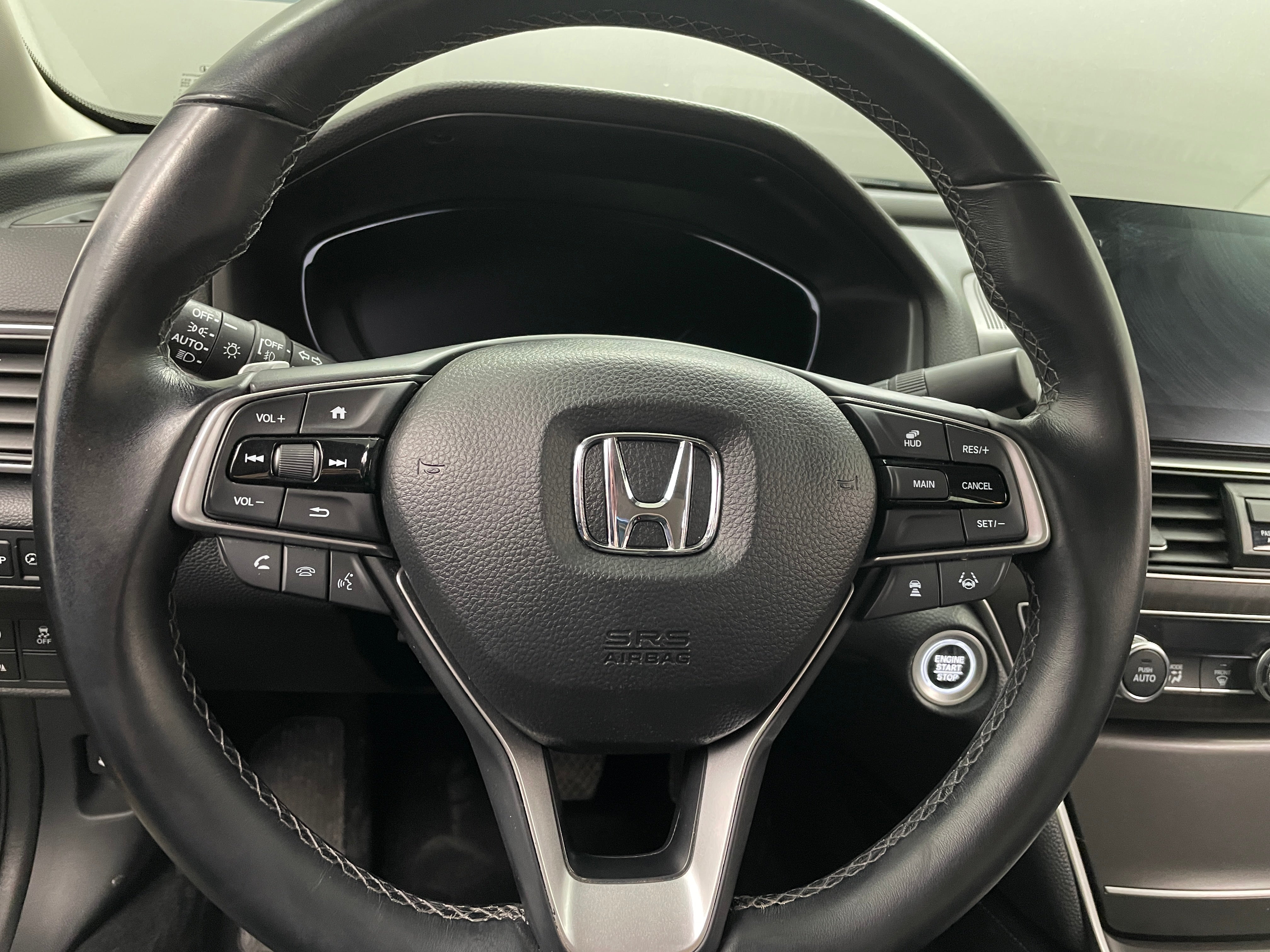 2019 Honda Accord Touring 4