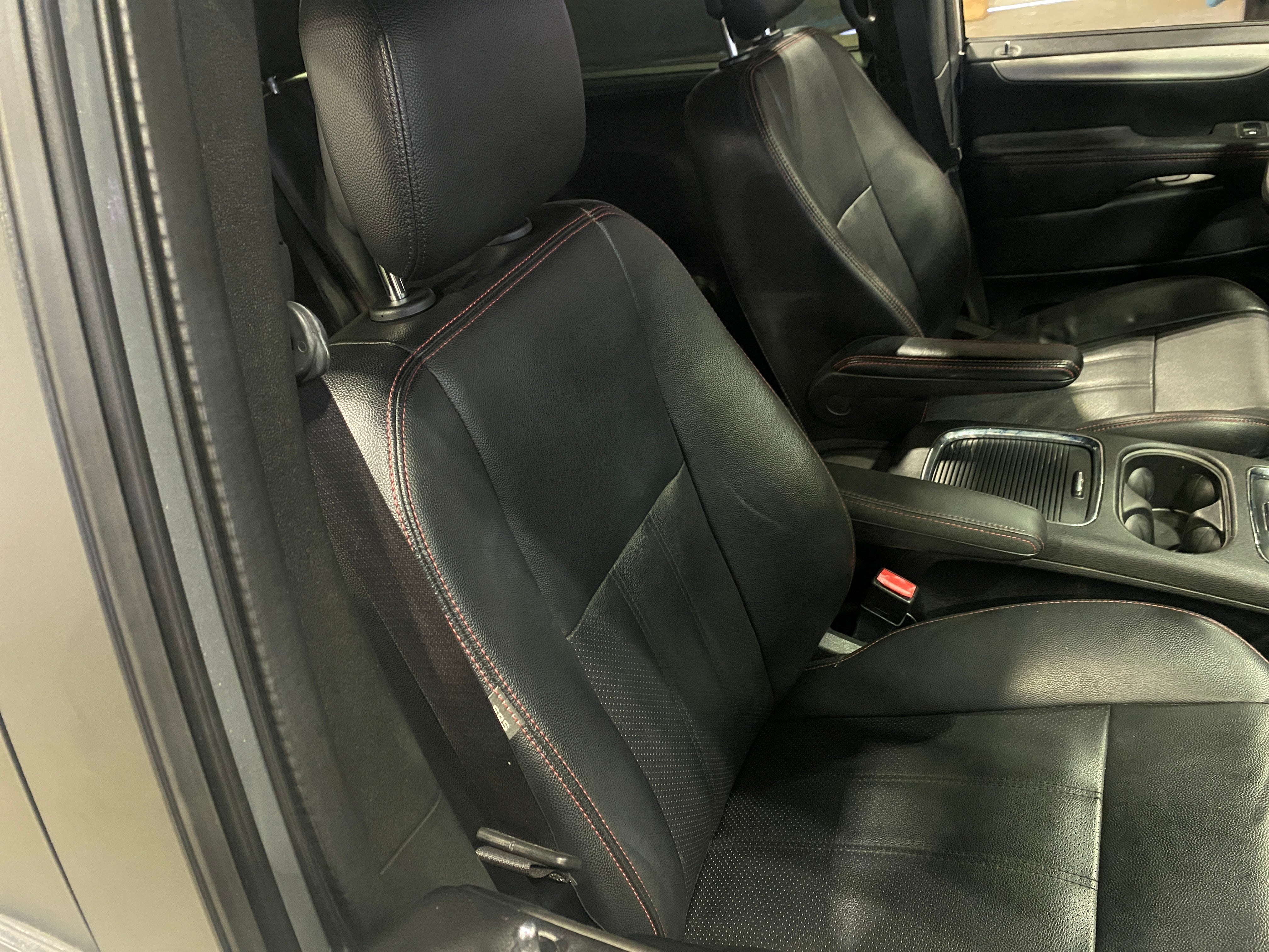 2019 Dodge Grand Caravan SE 2