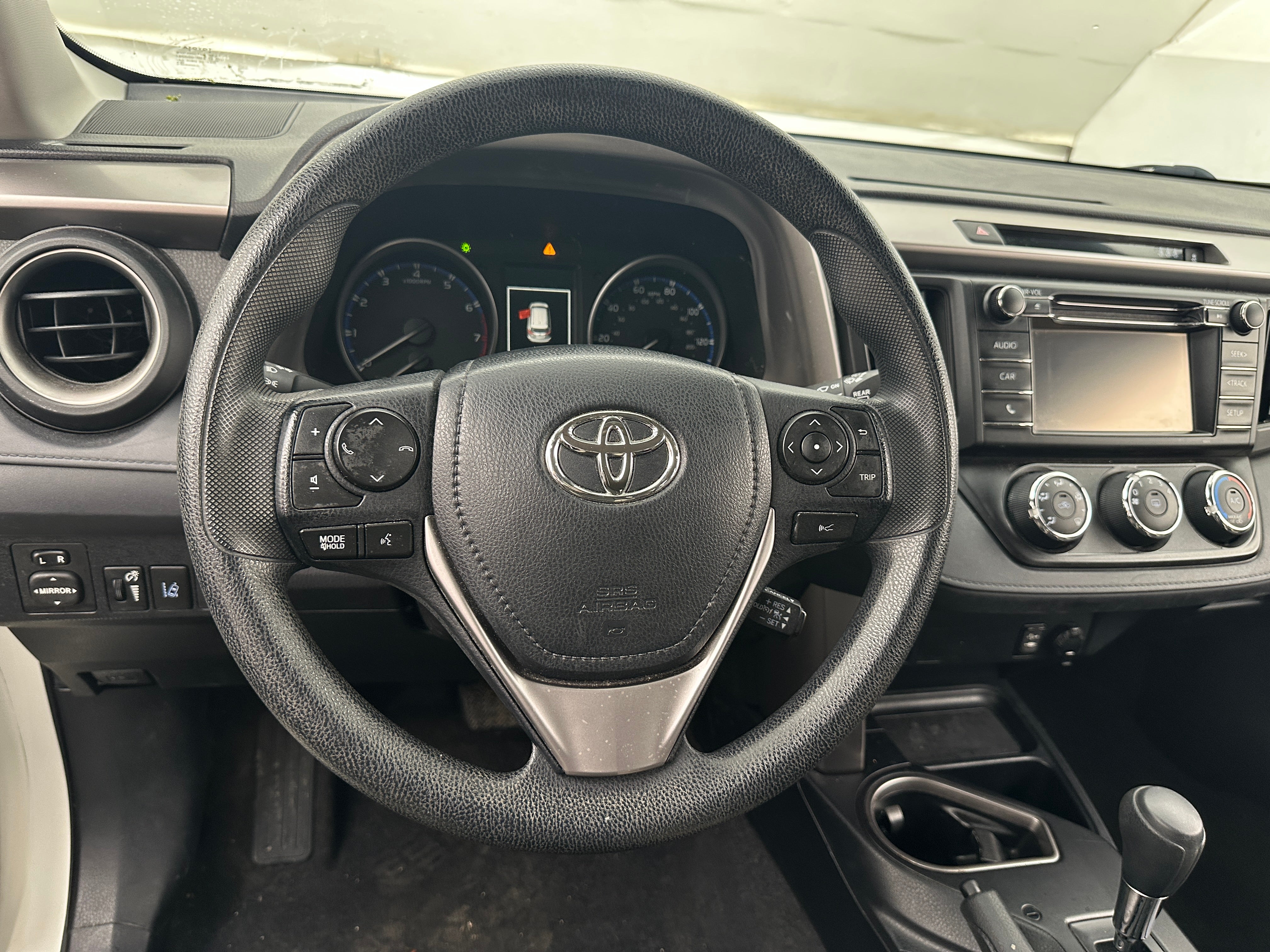 2017 Toyota RAV4 LE 4