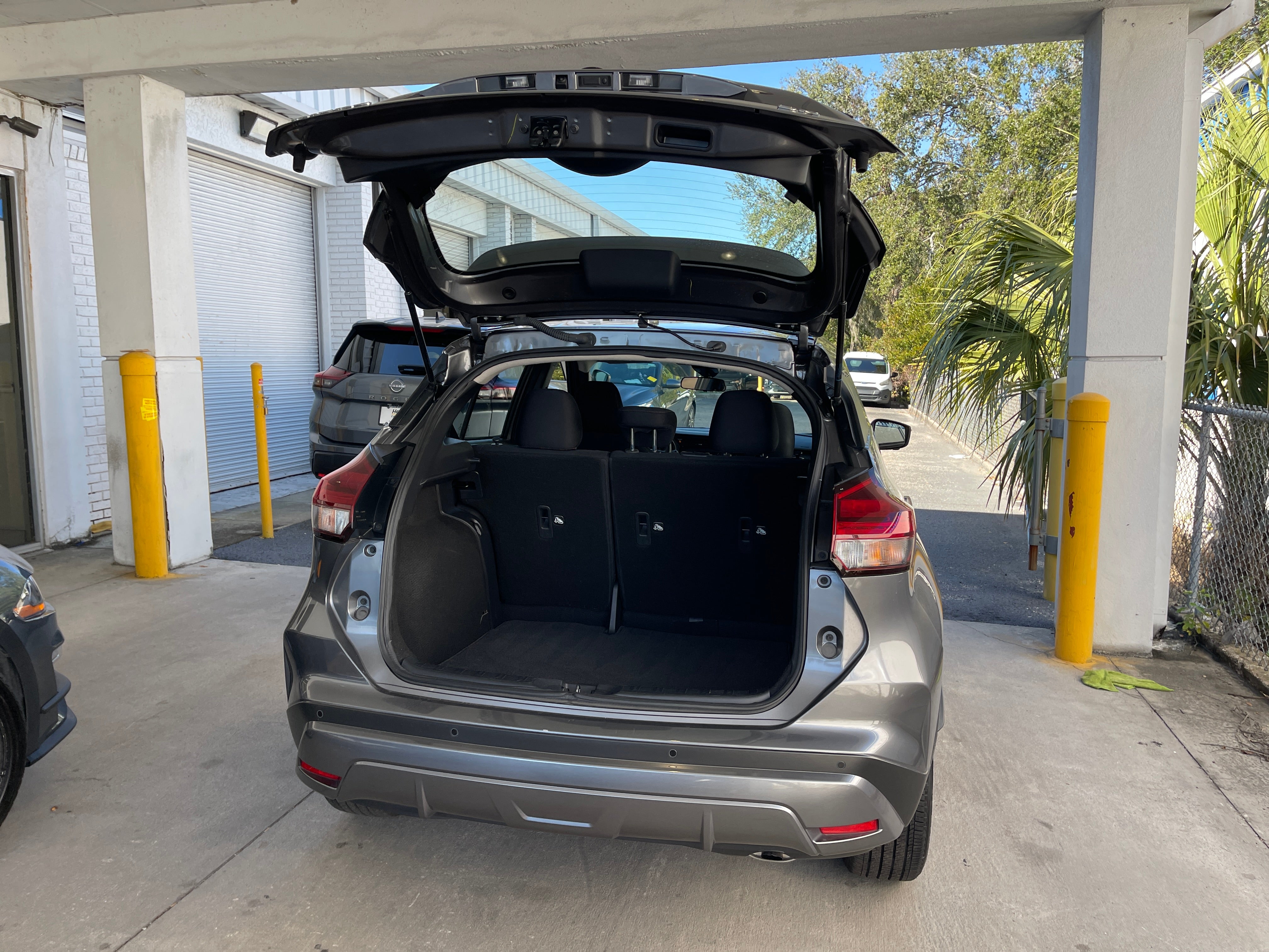 2024 Nissan Kicks SR 6