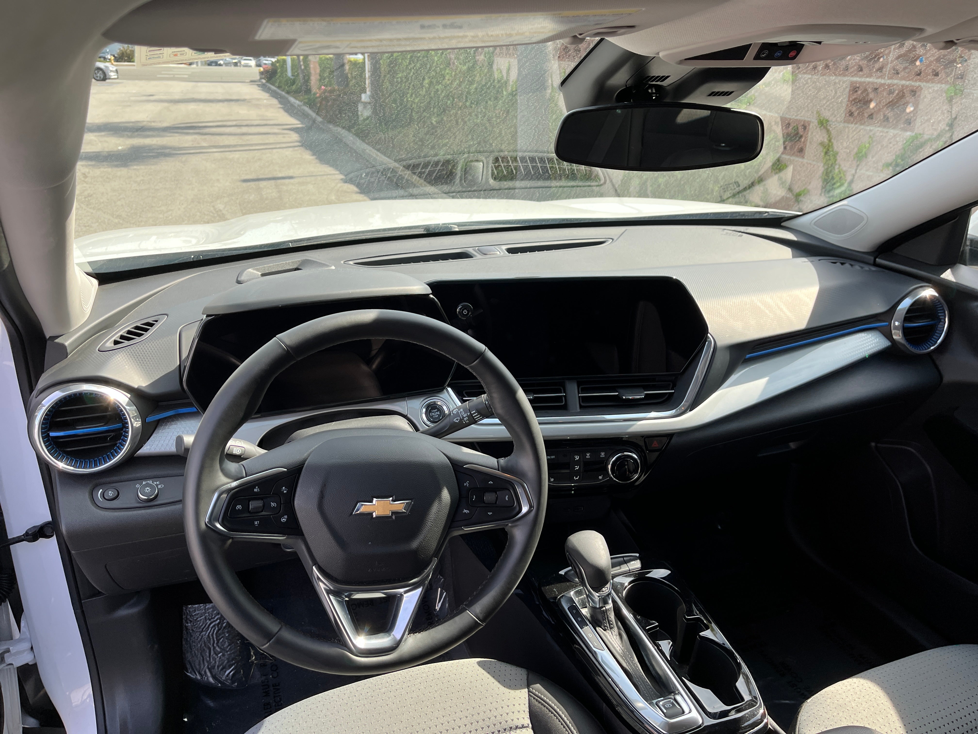 2024 Chevrolet Trax LT 3