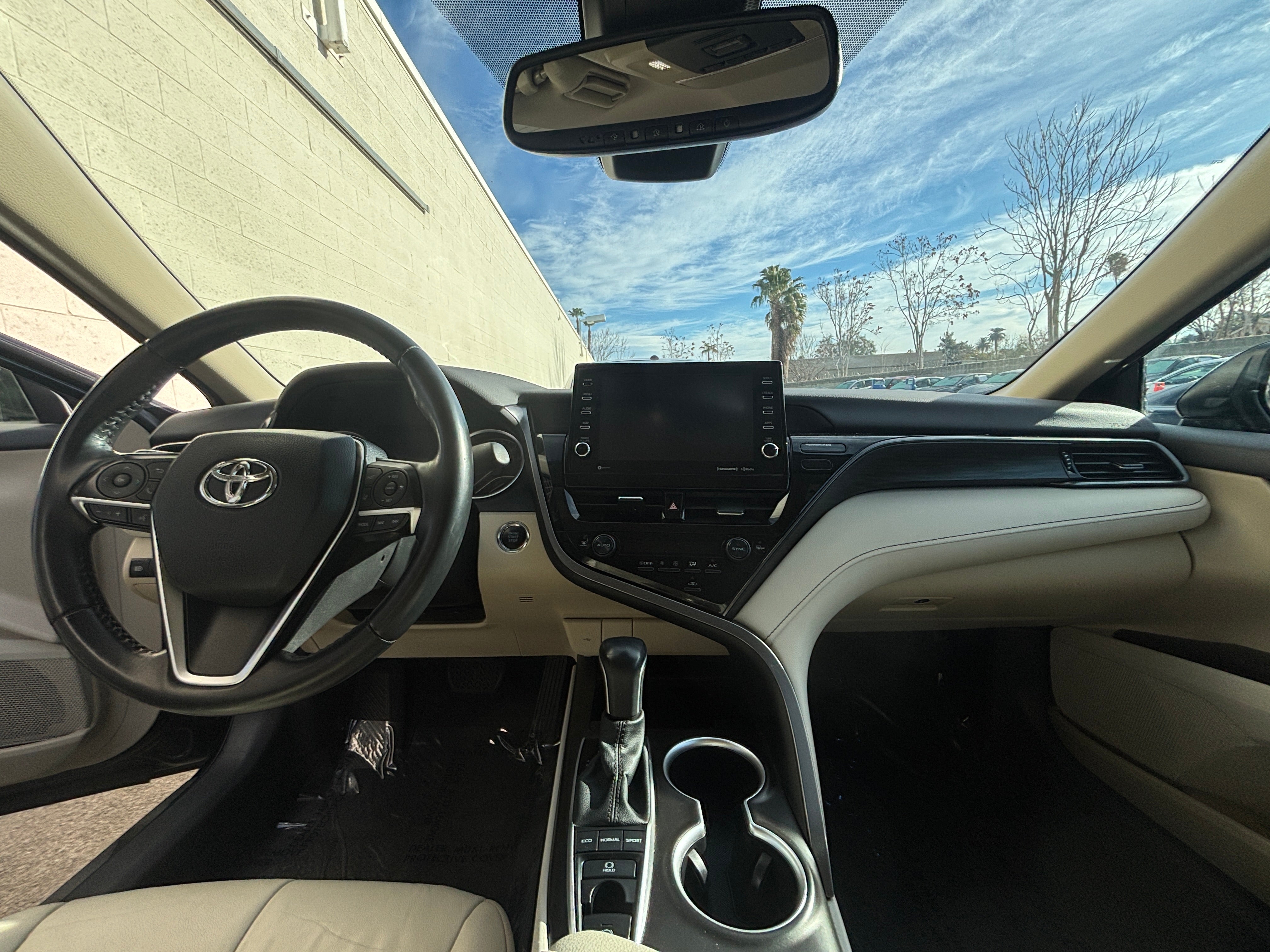 2021 Toyota Camry XLE 3