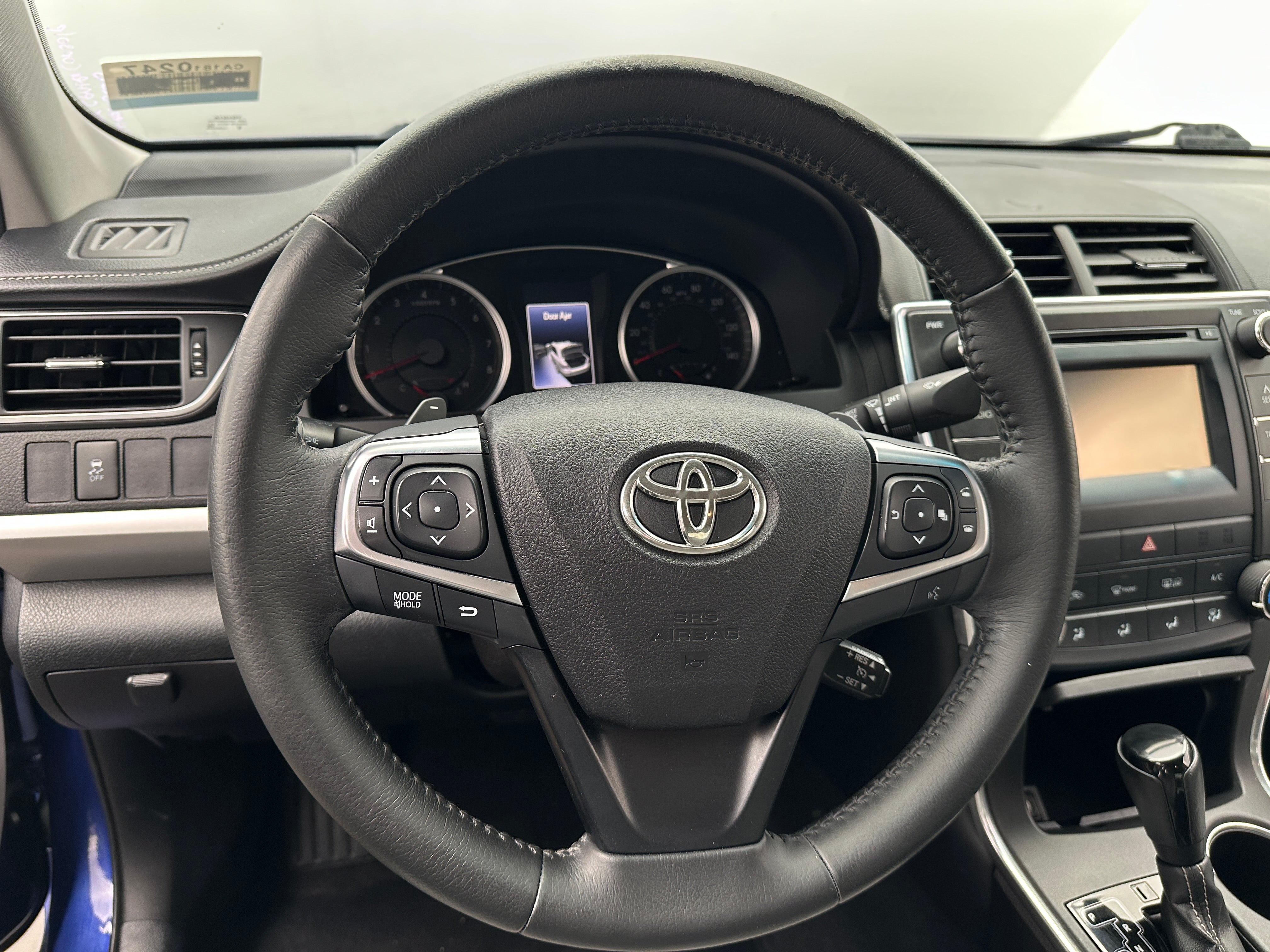 2015 Toyota Camry SE 5