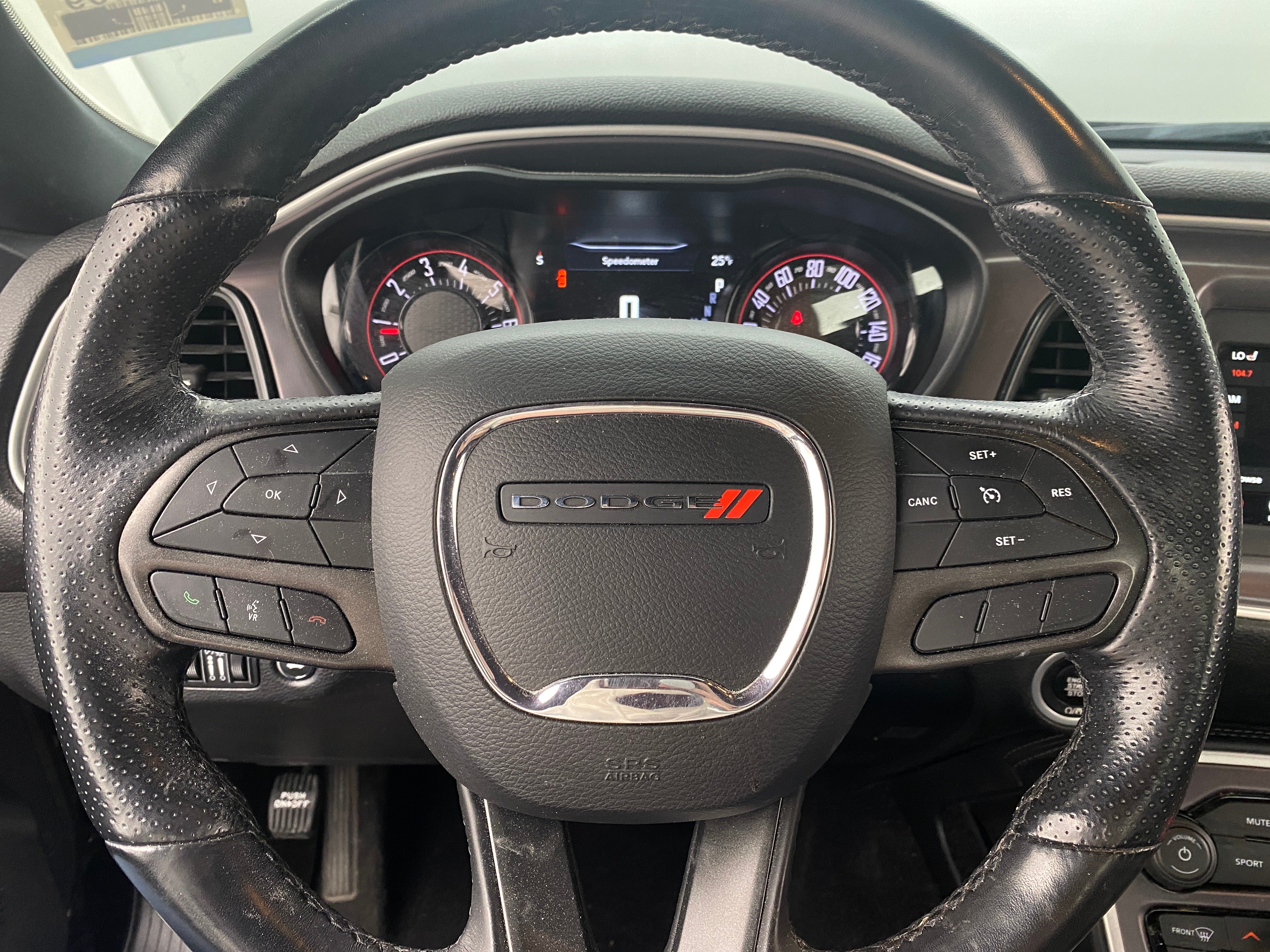 2021 Dodge Challenger SXT 4