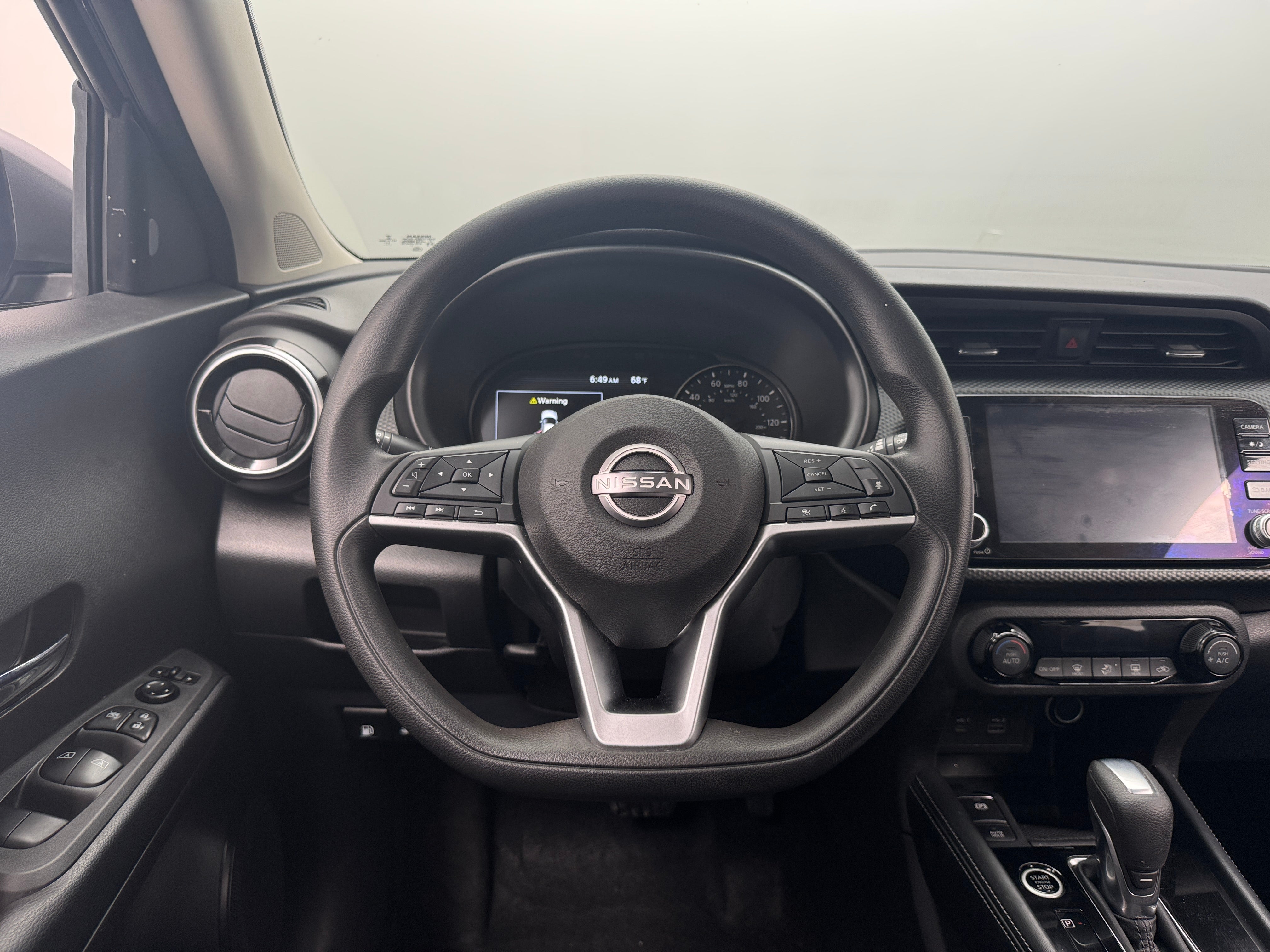 2022 Nissan Kicks SV 5