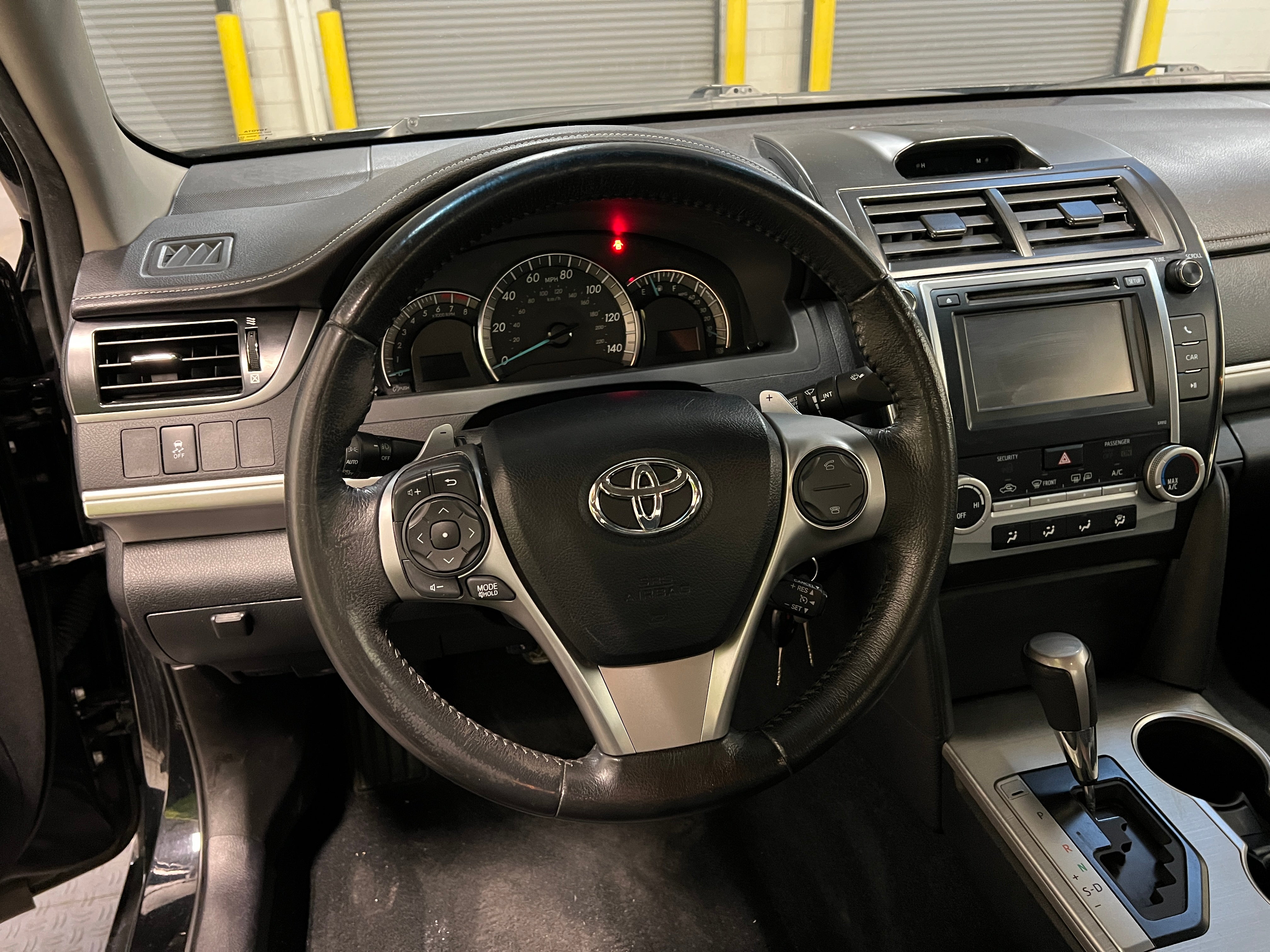 2012 Toyota Camry SE 4