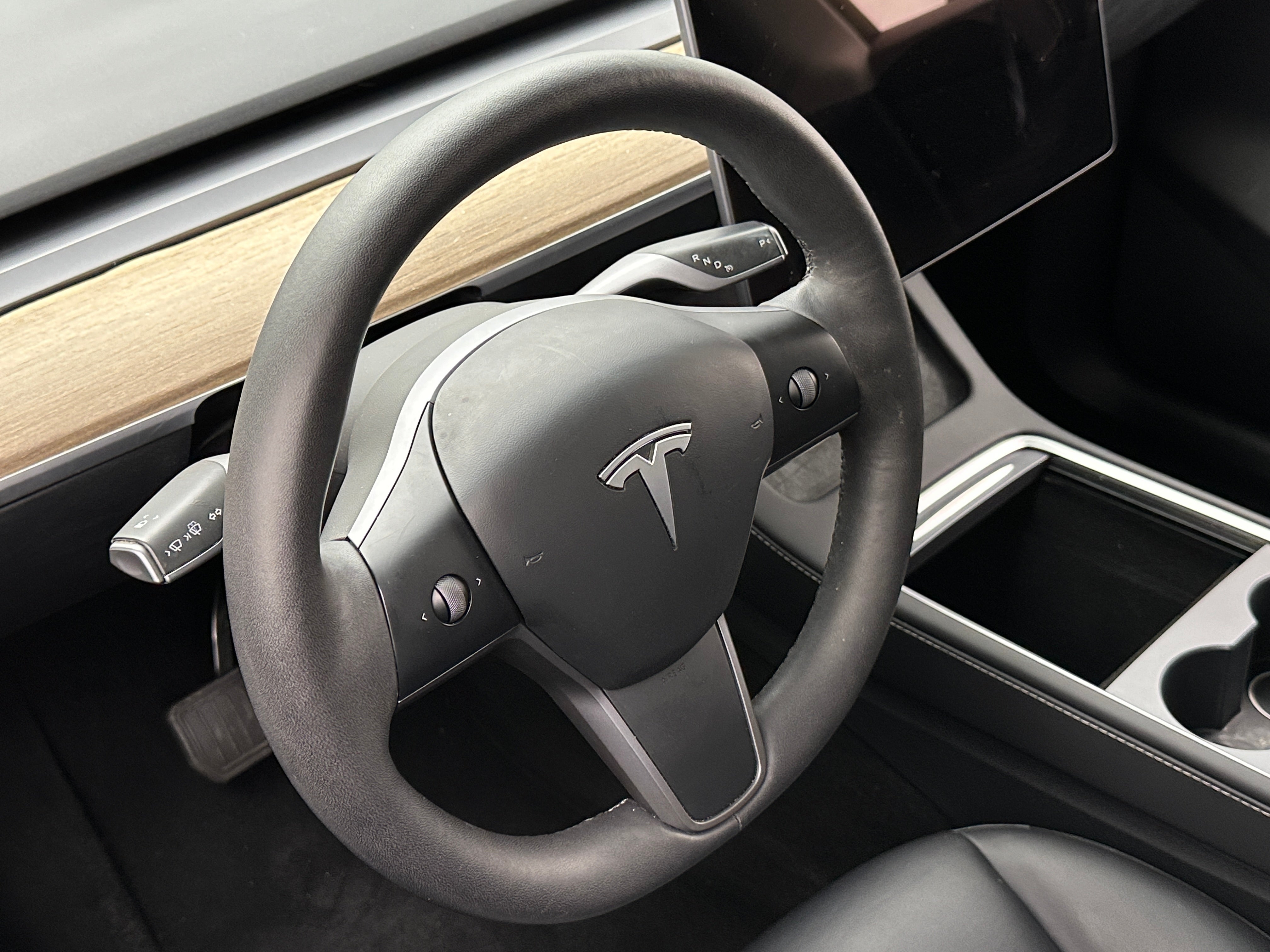 2023 Tesla Model Y Long Range 4