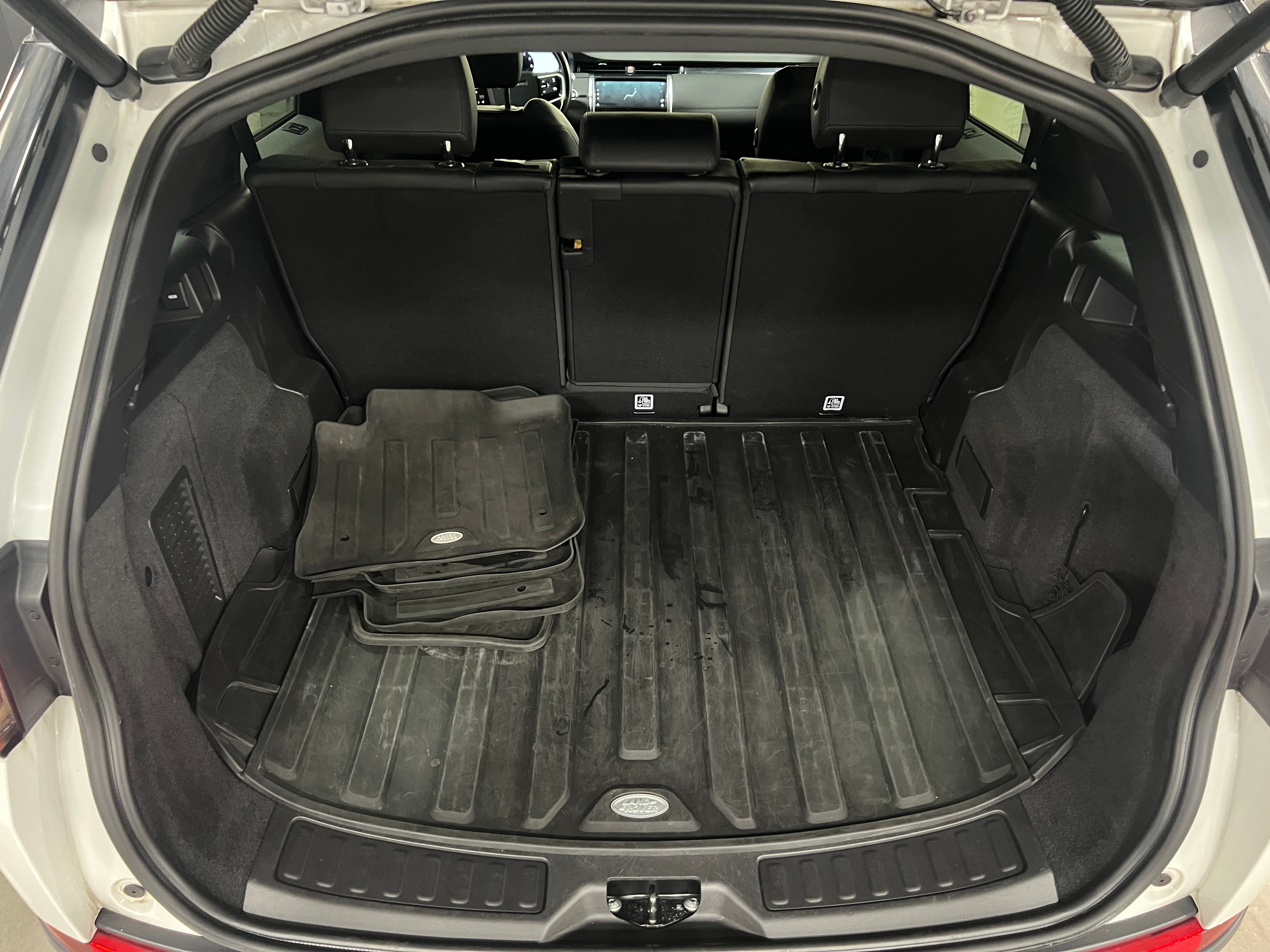 2021 Land Rover Discovery Sport SE 7