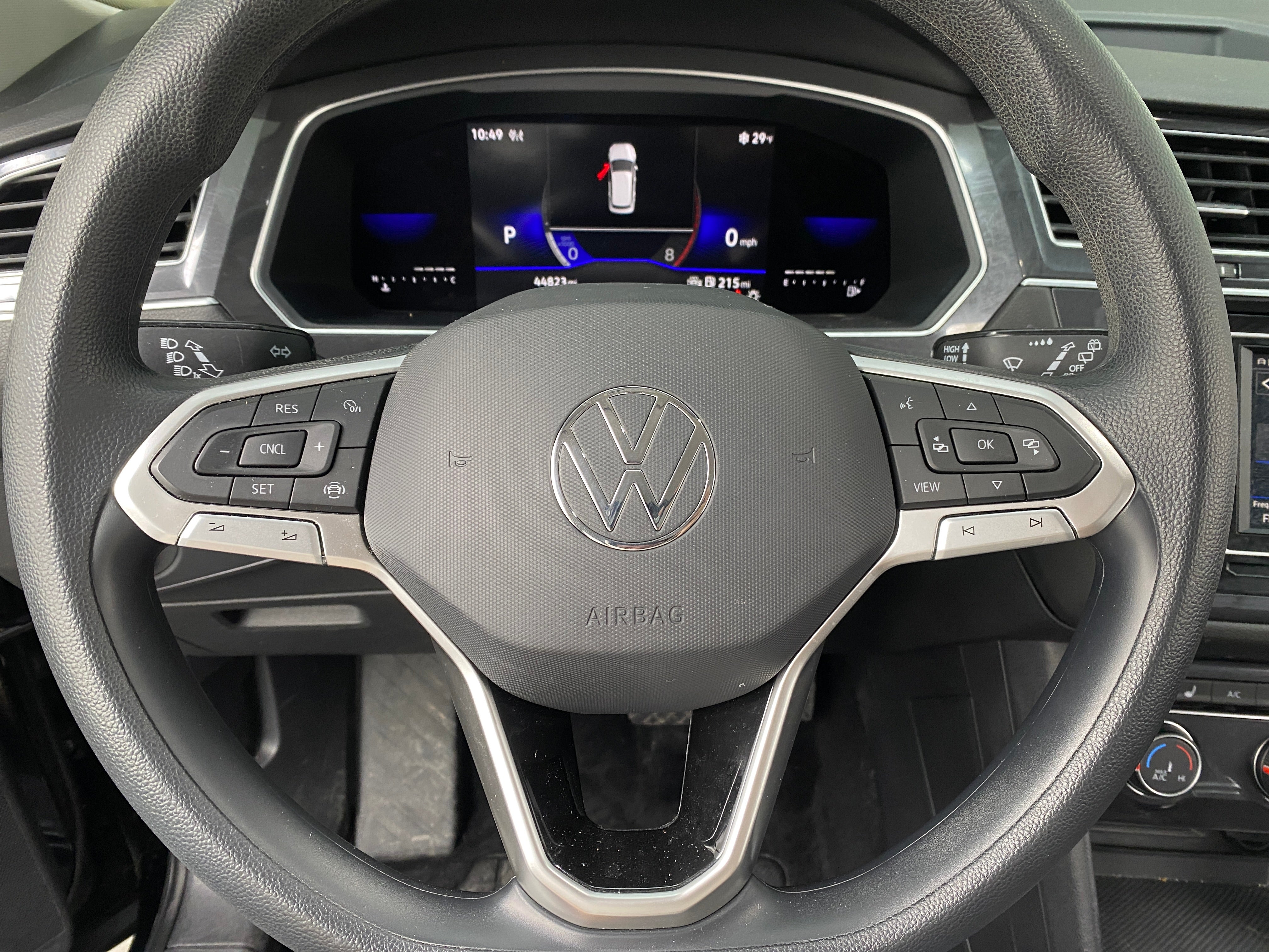 2022 Volkswagen Tiguan S 5