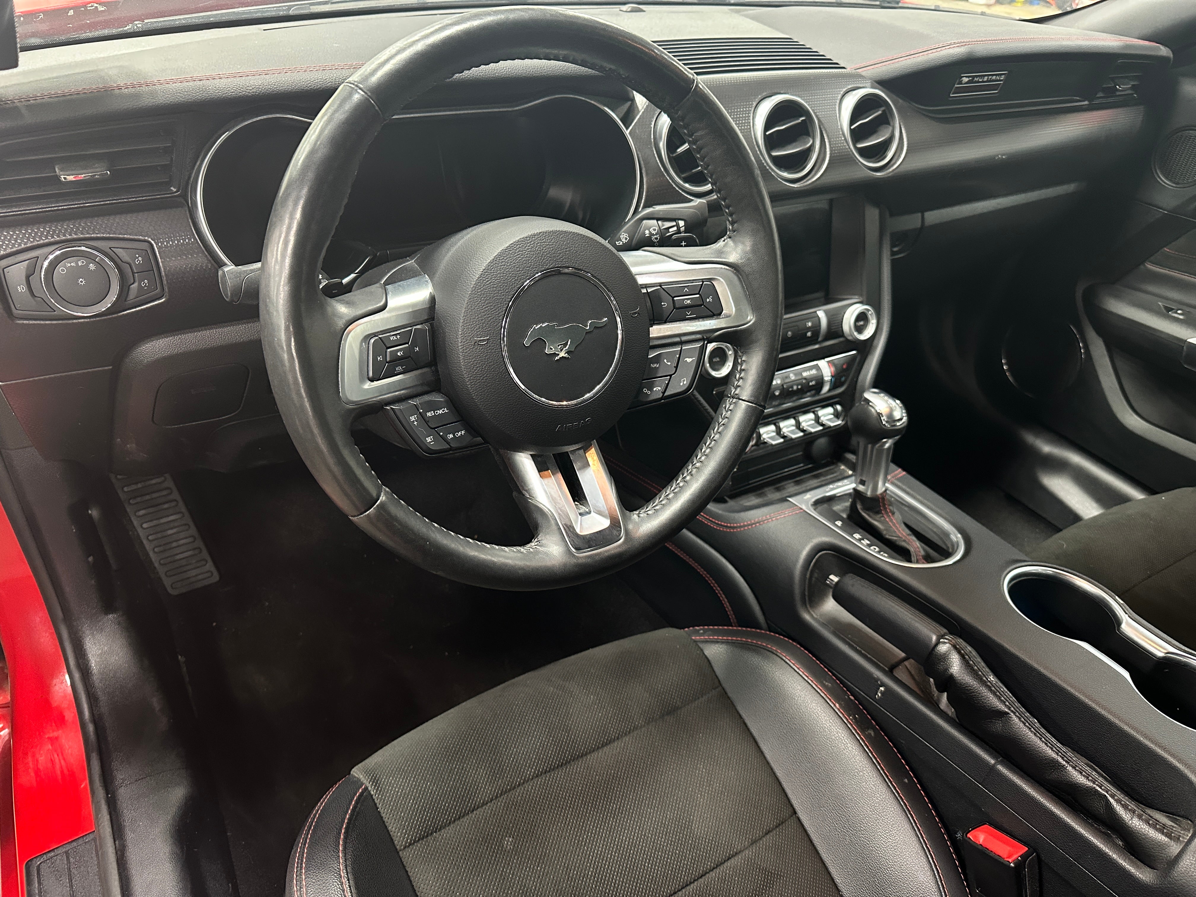 2019 Ford Mustang GT Premium 2