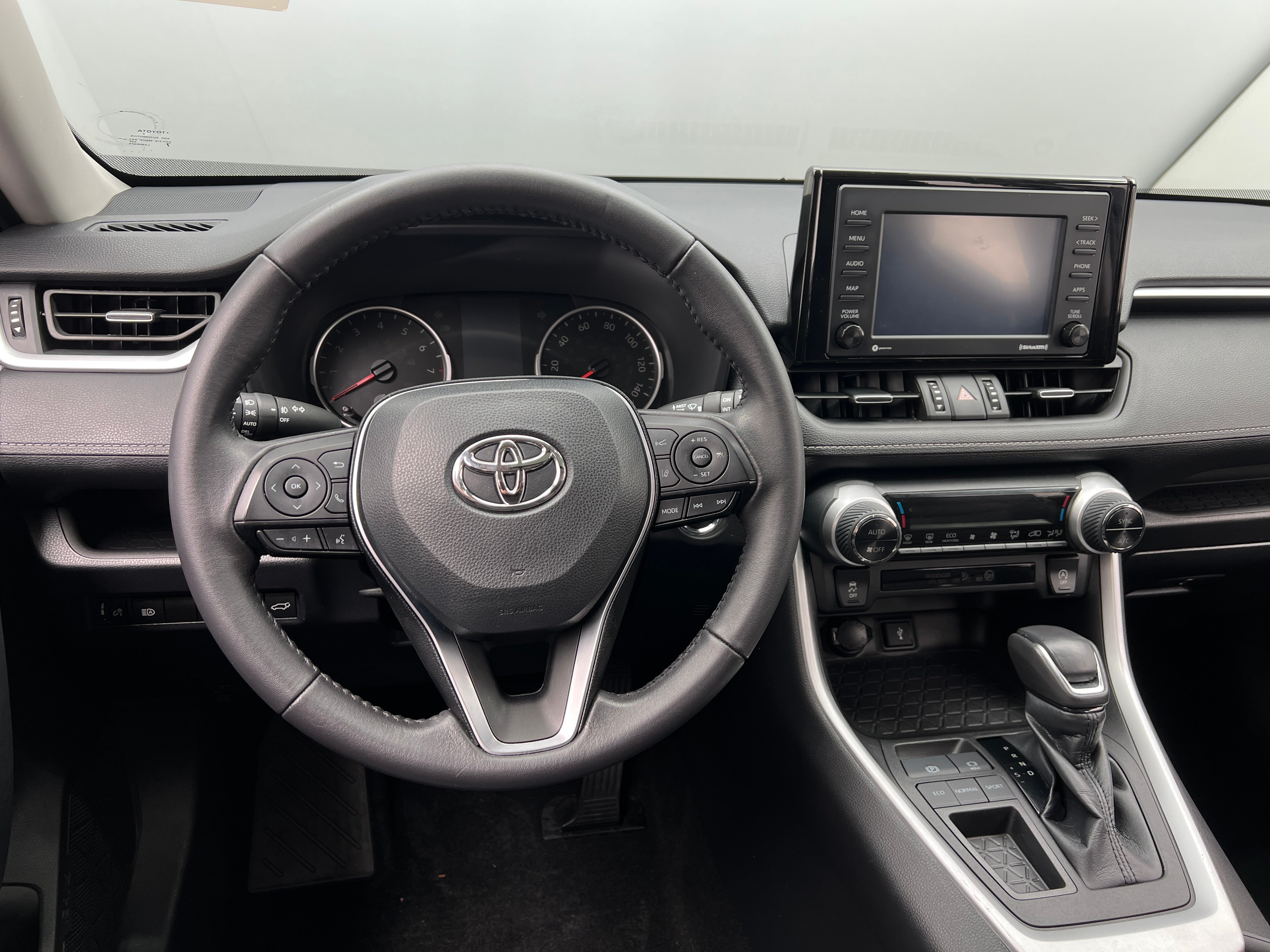 2022 Toyota RAV4 XLE Premium 4