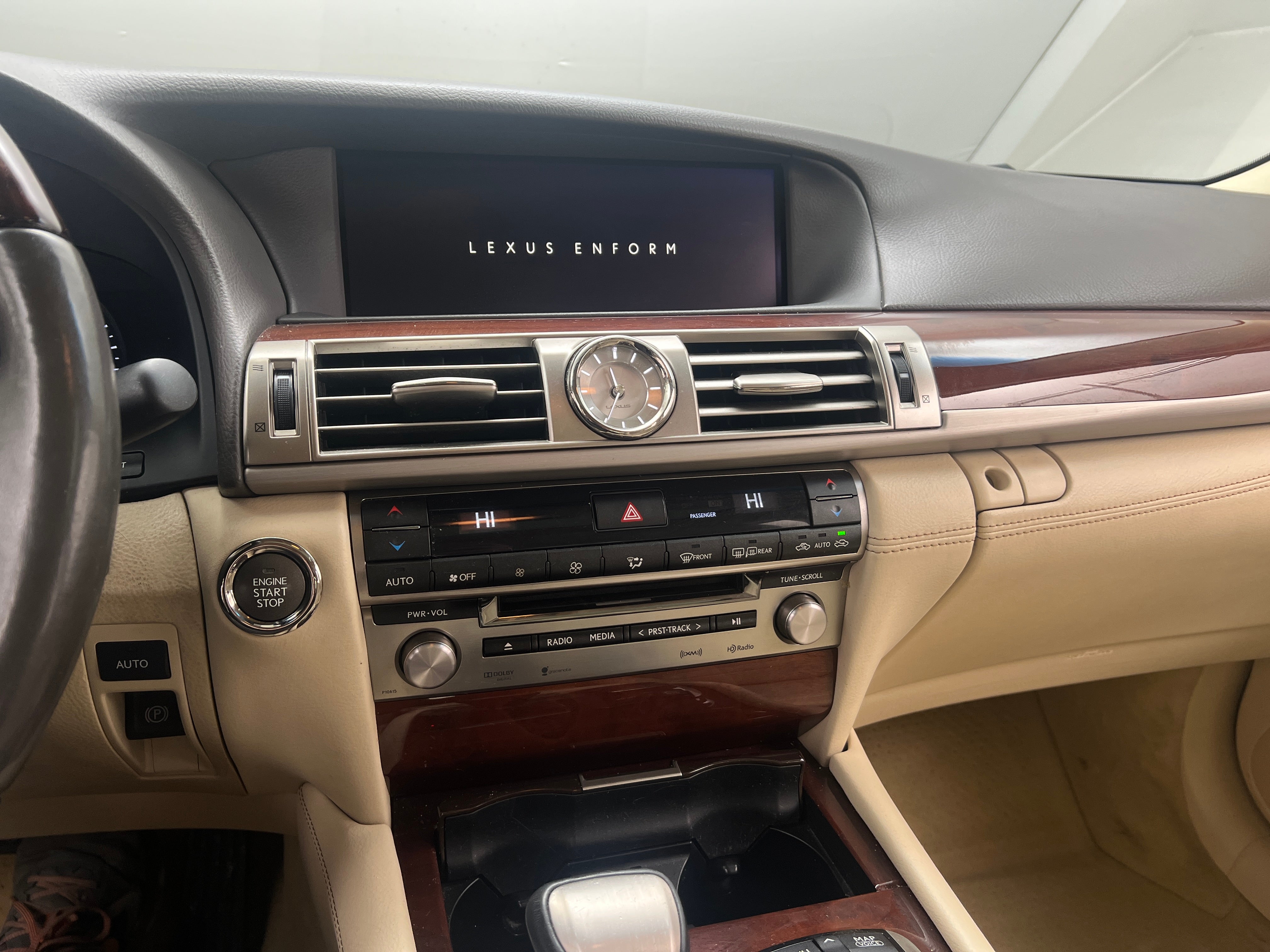 2014 Lexus LS 460 3