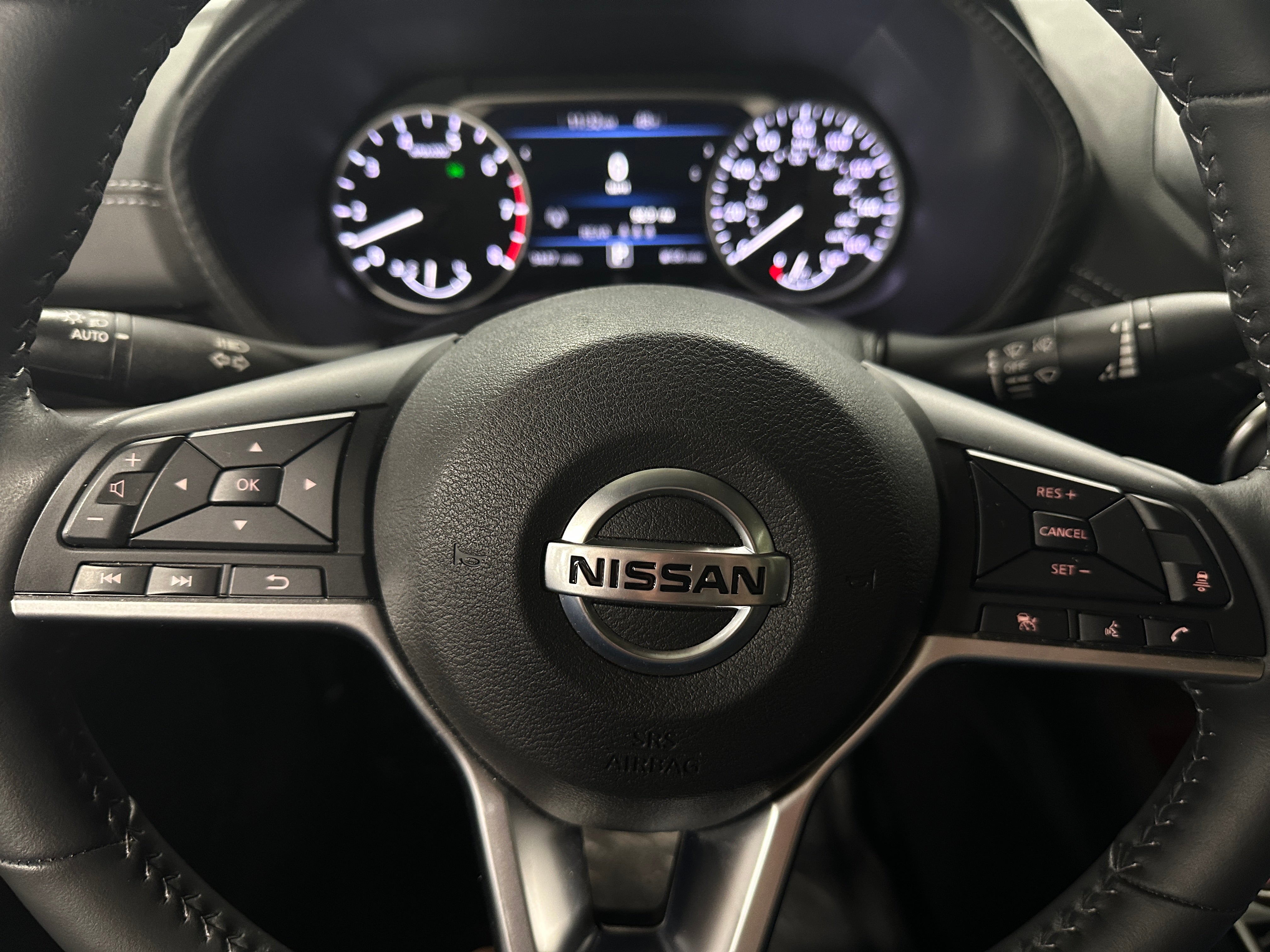 2023 Nissan Sentra SV 5