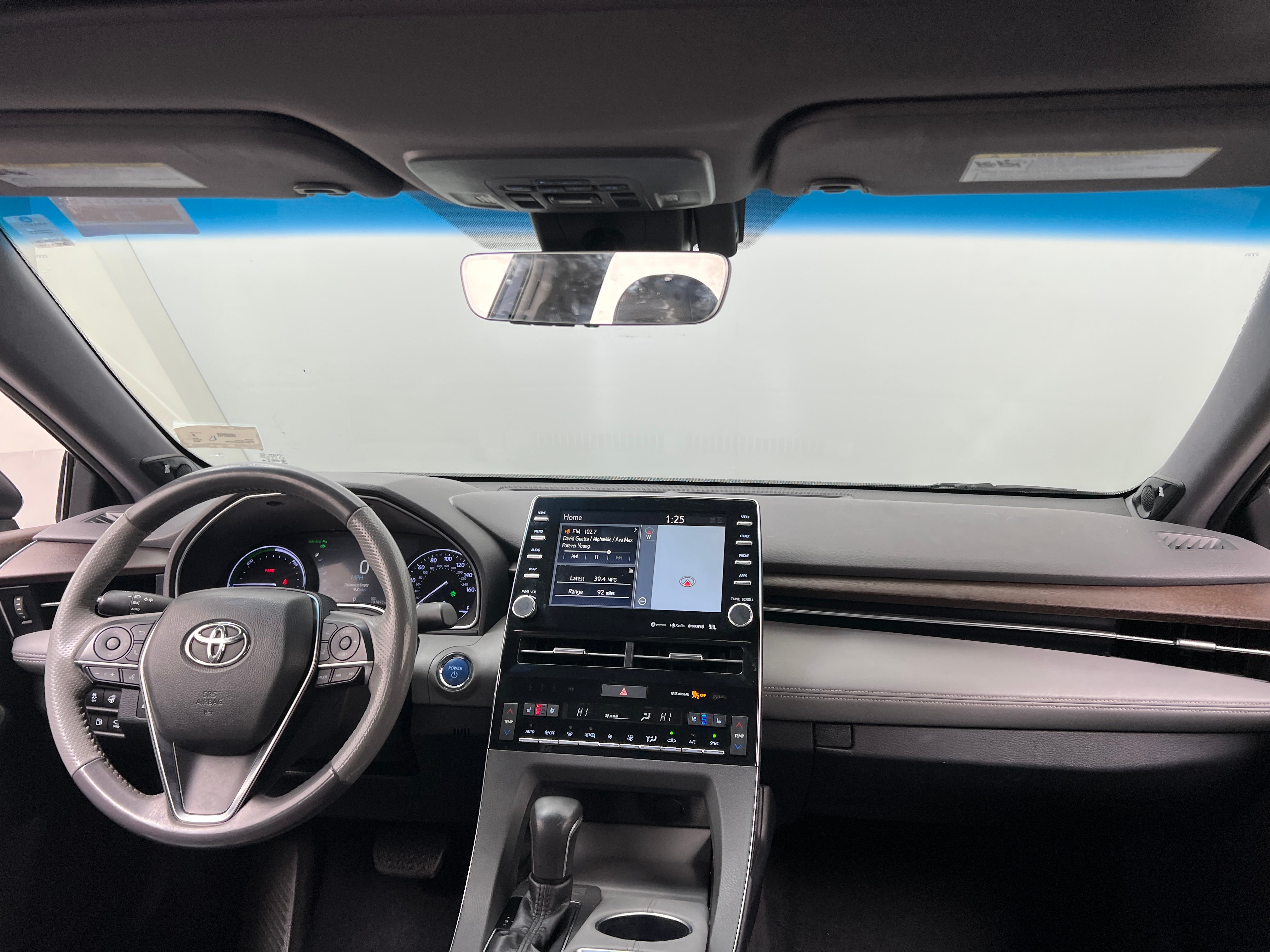 2019 Toyota Avalon Limited 2