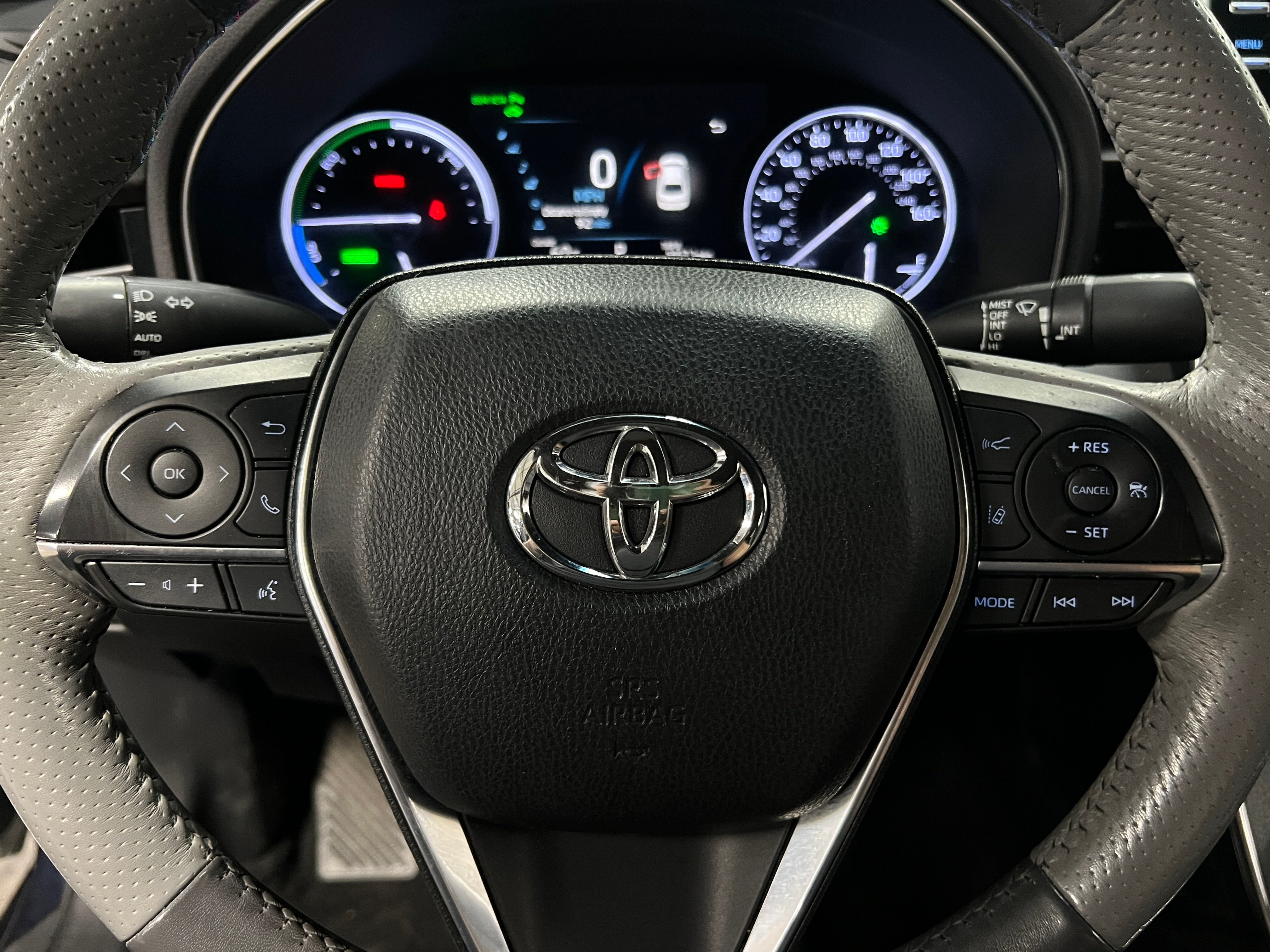 2019 Toyota Avalon Limited 4