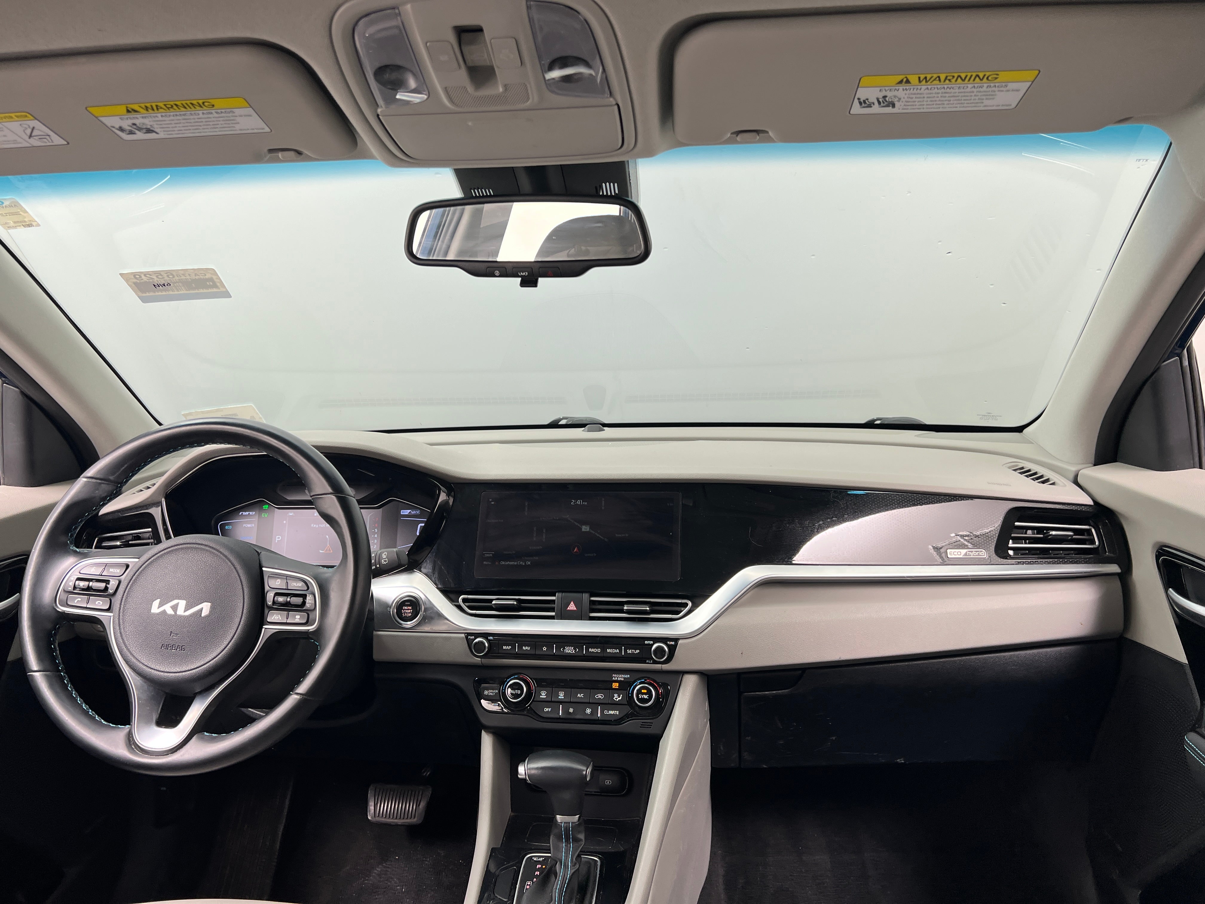 2022 Kia Niro Touring 3