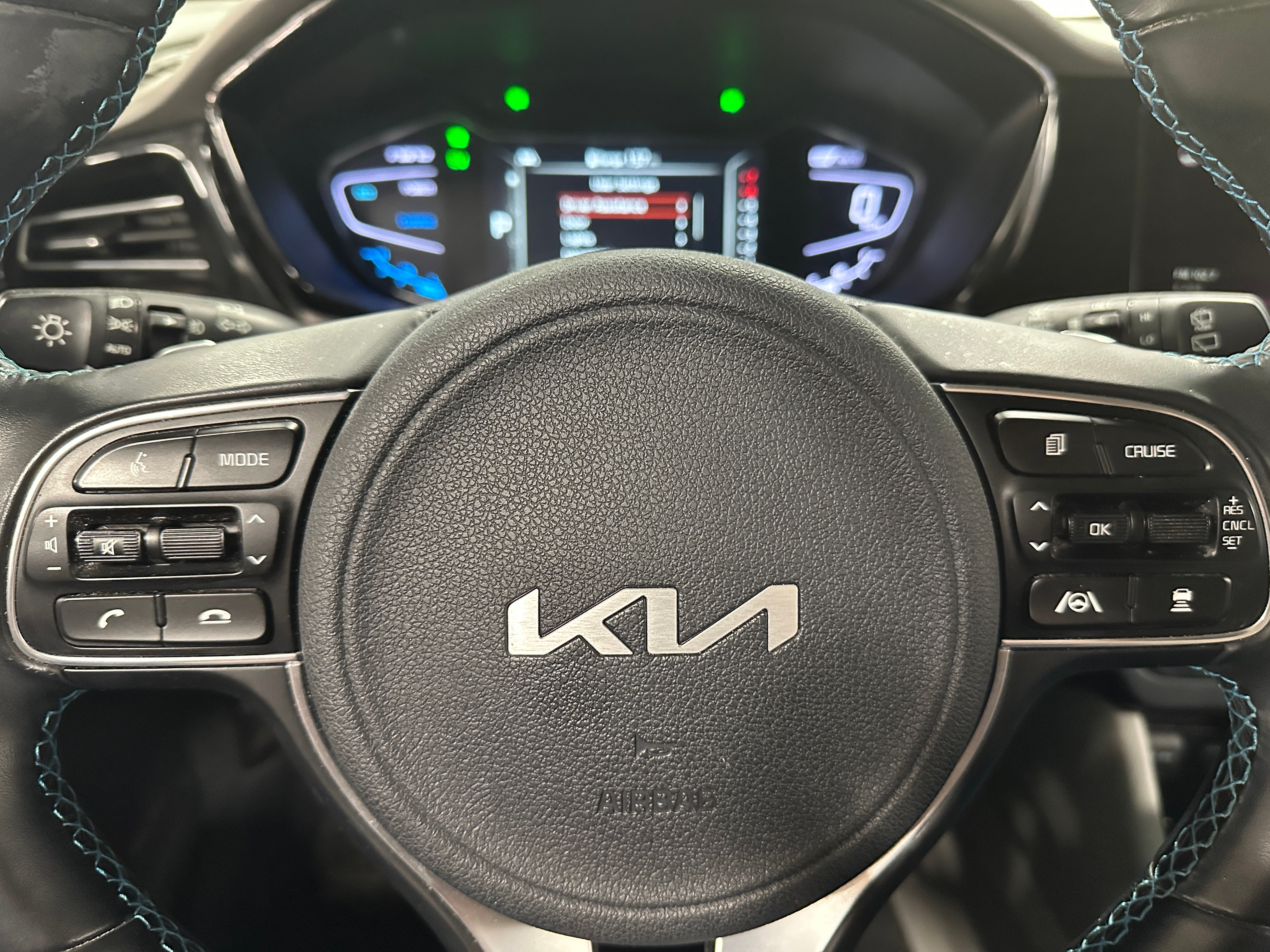 2022 Kia Niro Touring 5