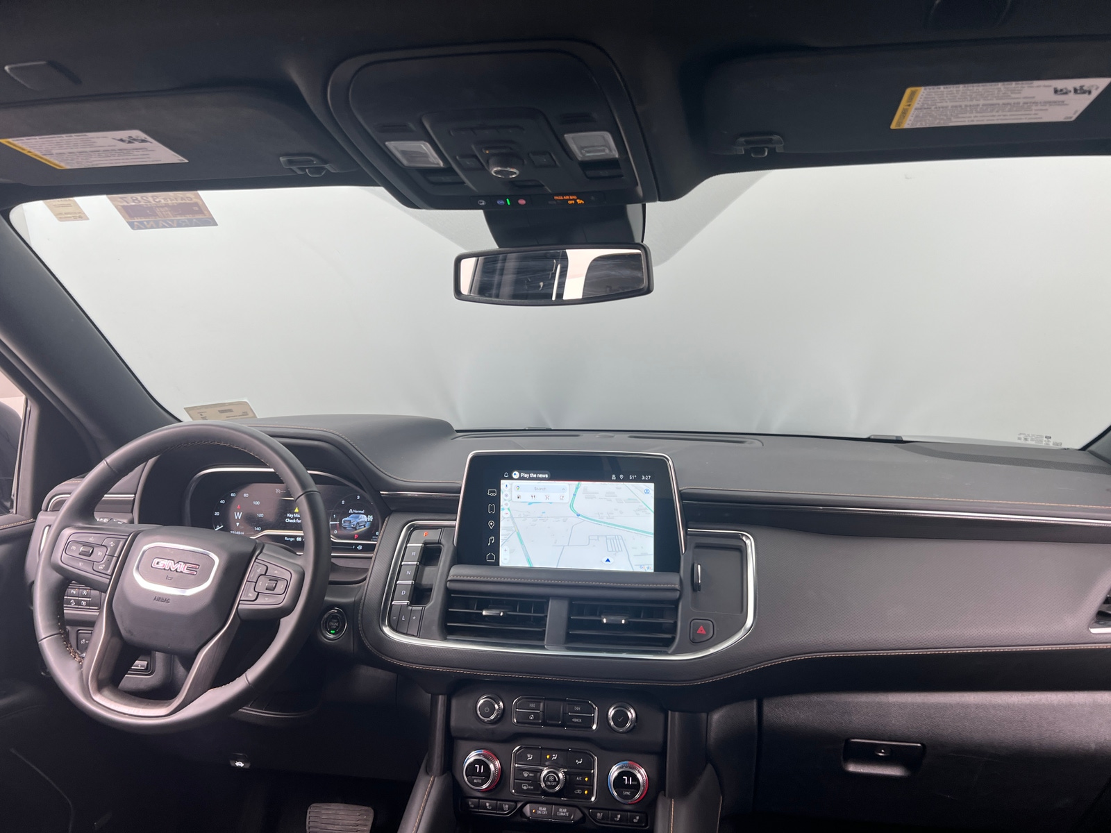 Thumbnail: 2023 GMC Yukon - 2