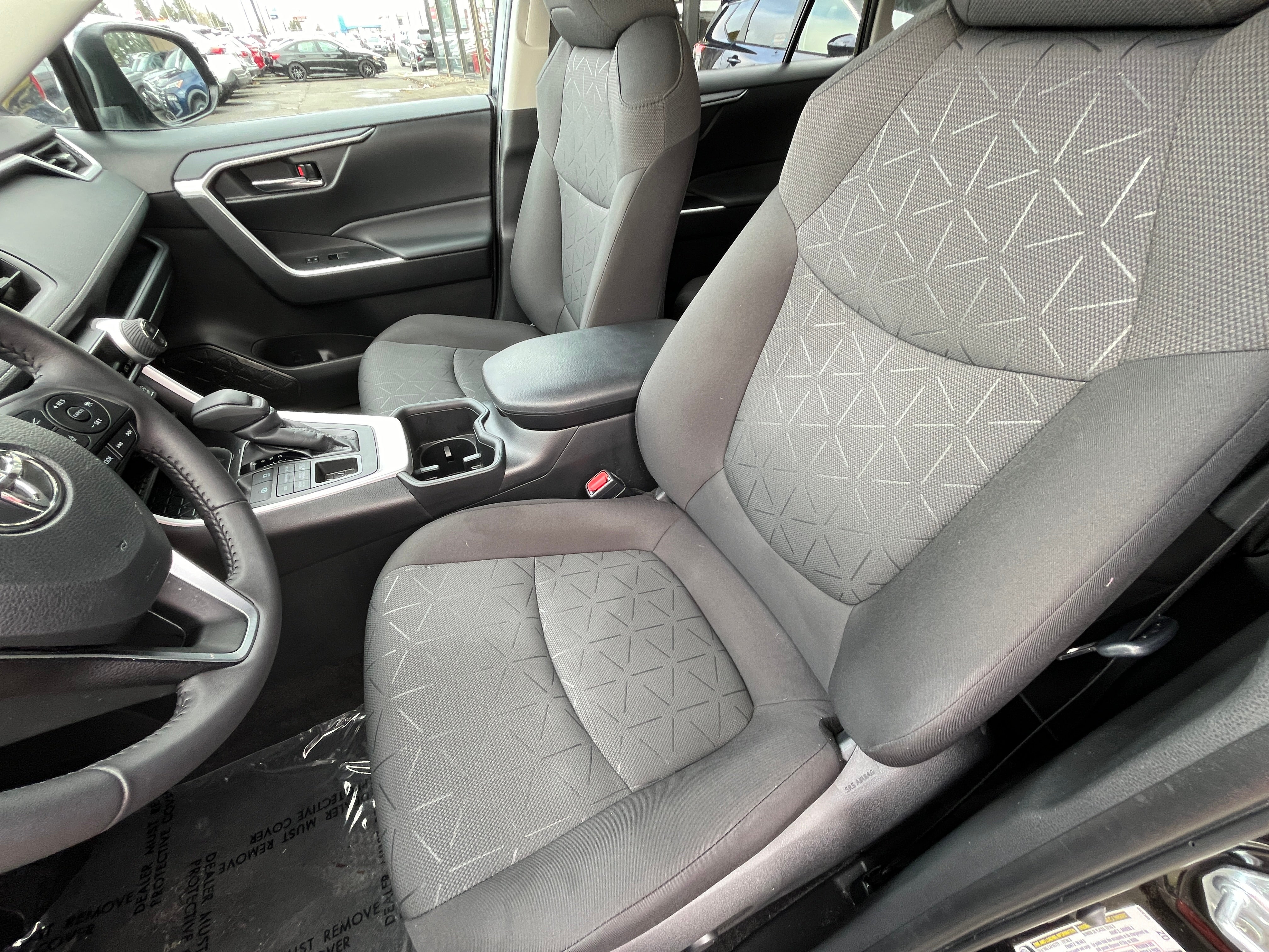 2024 Toyota RAV4 XLE 2