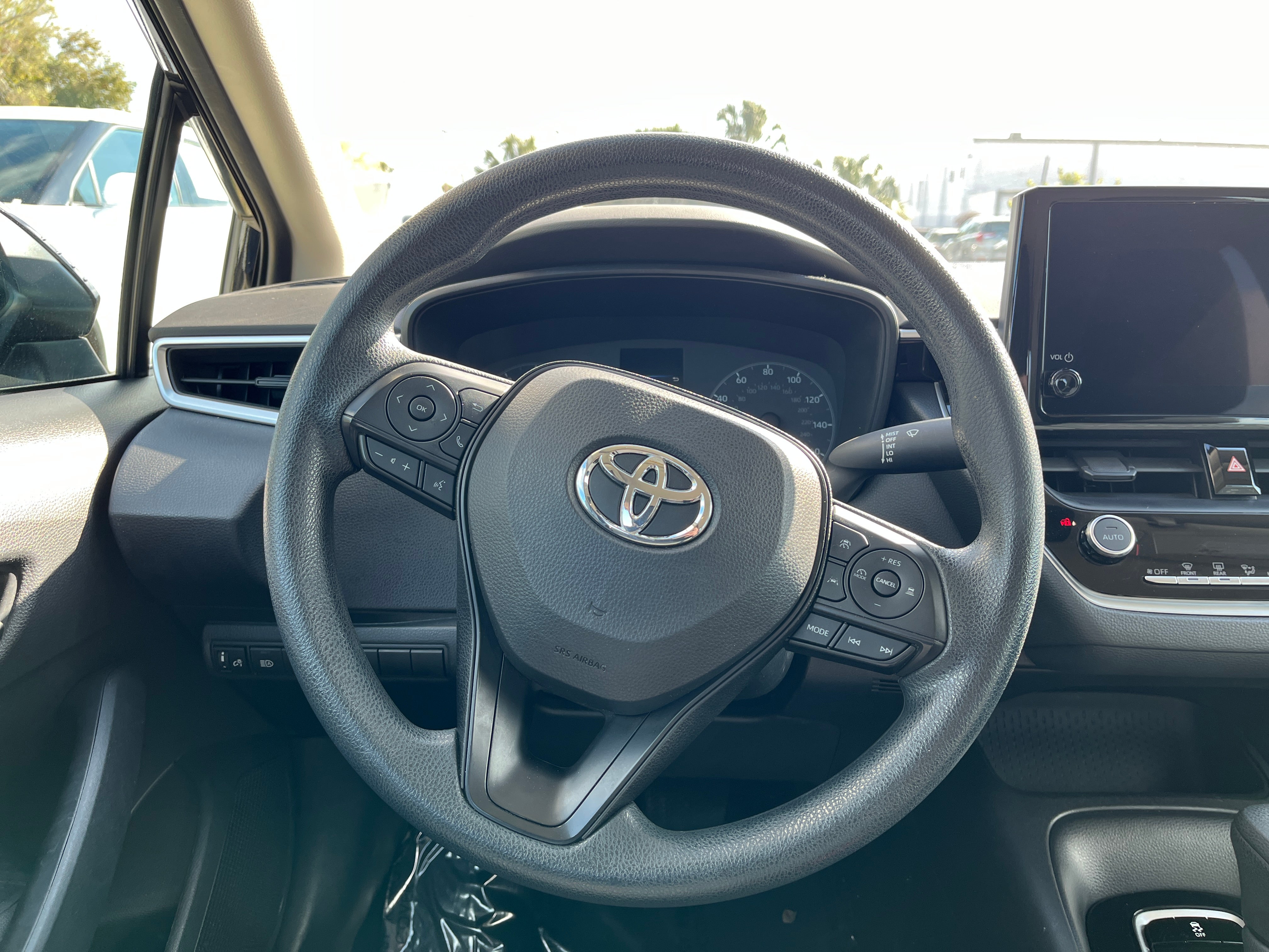 2023 Toyota Corolla LE 5