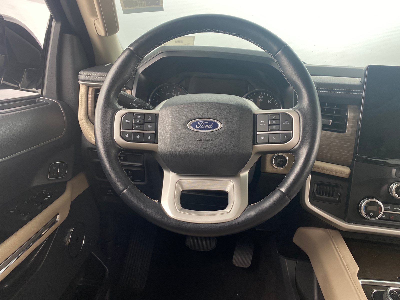 Thumbnail: 2023 Ford Expedition - 4