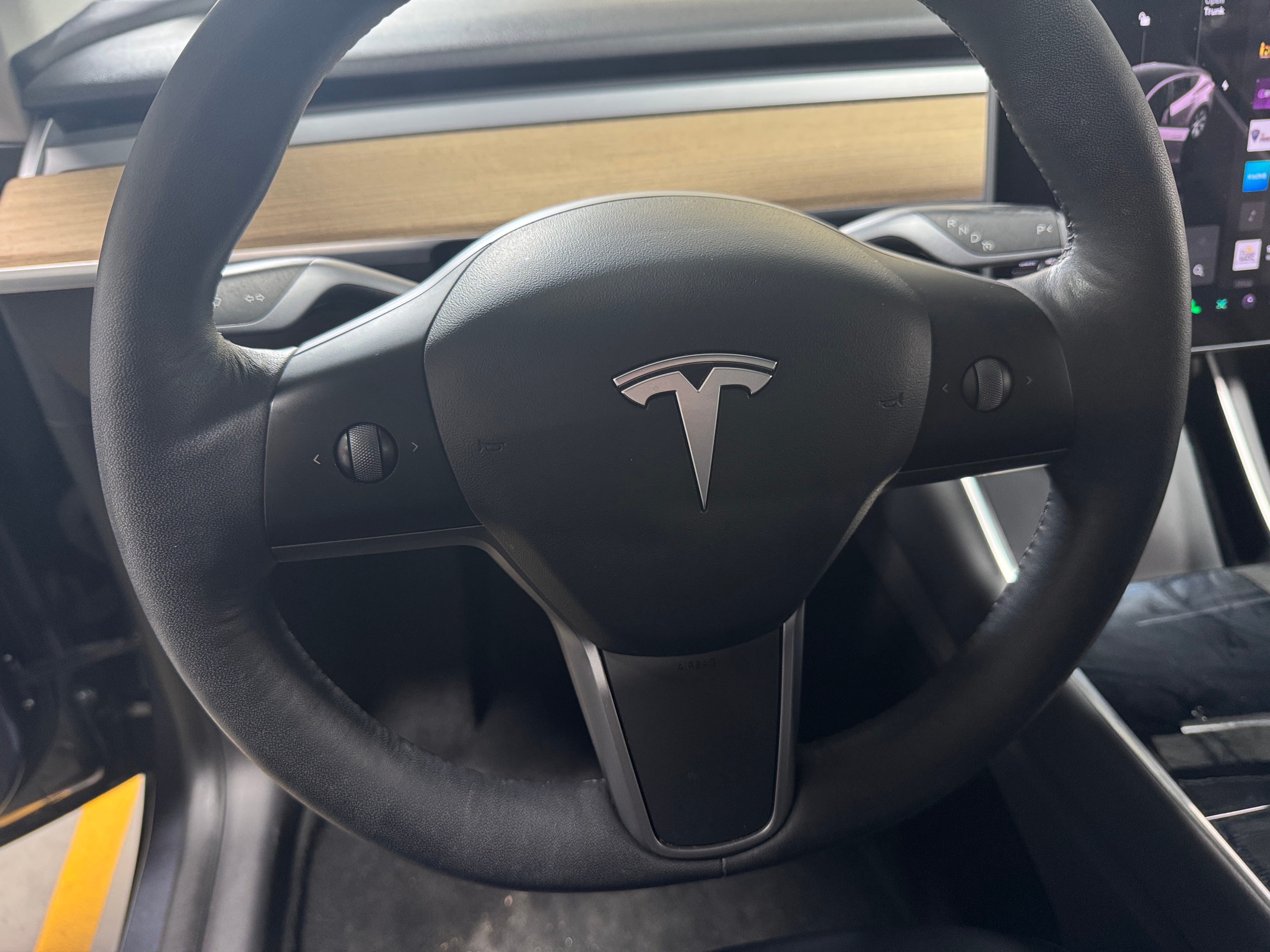 2021 Tesla Model Y Standard Range 4