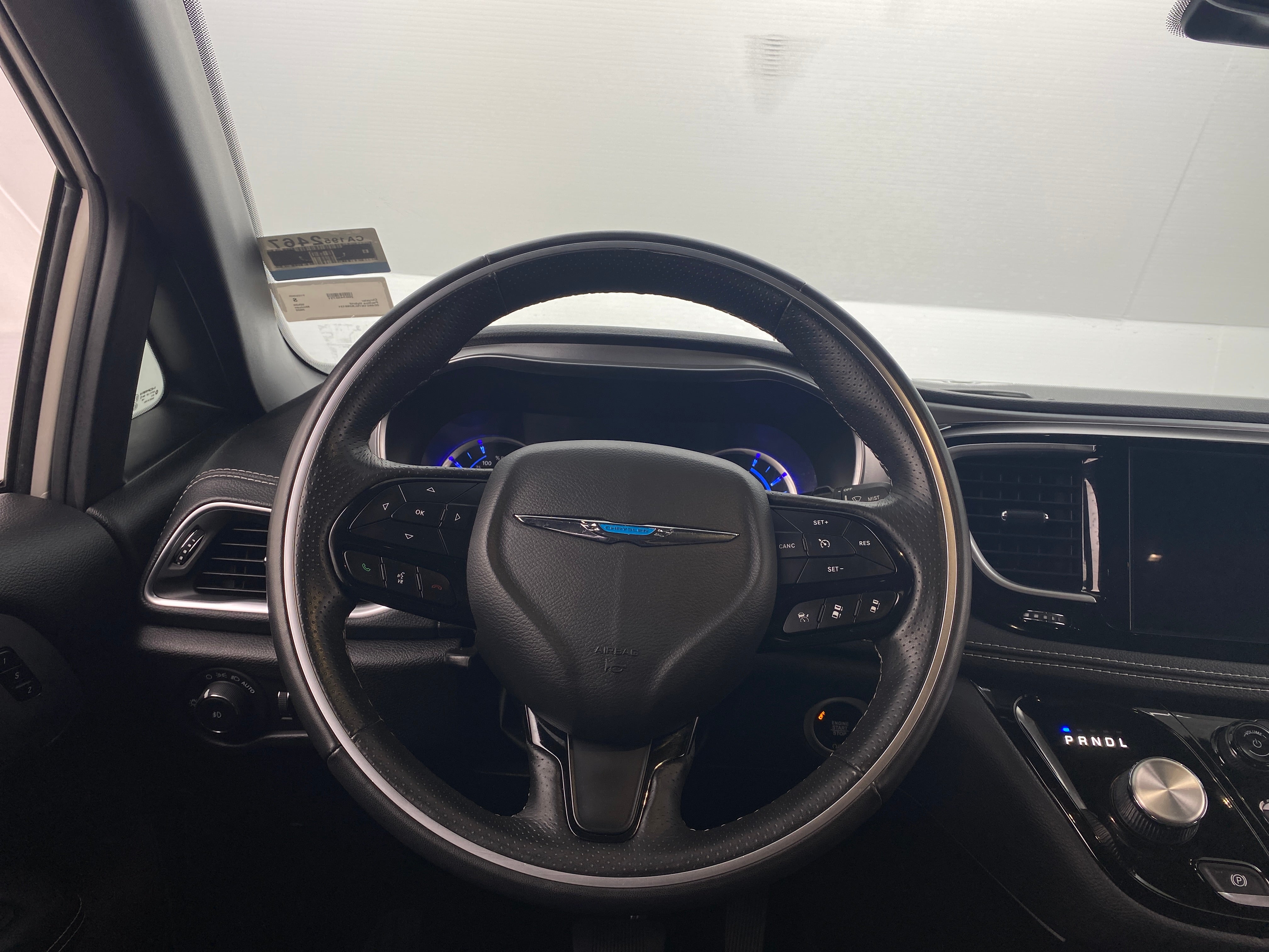 2020 Chrysler Pacifica Hybrid Limited 4