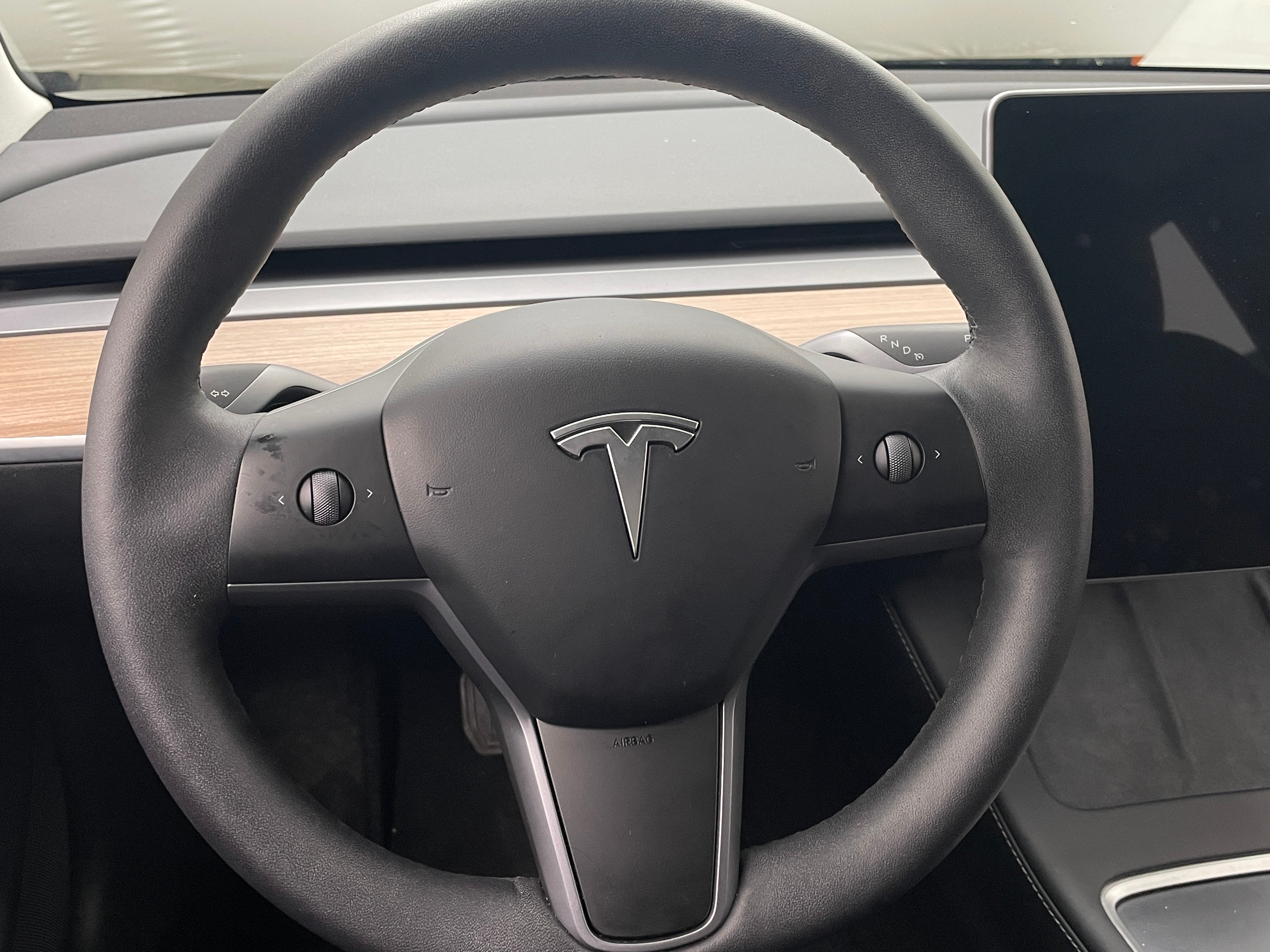 2023 Tesla Model 3 Standard Range 4