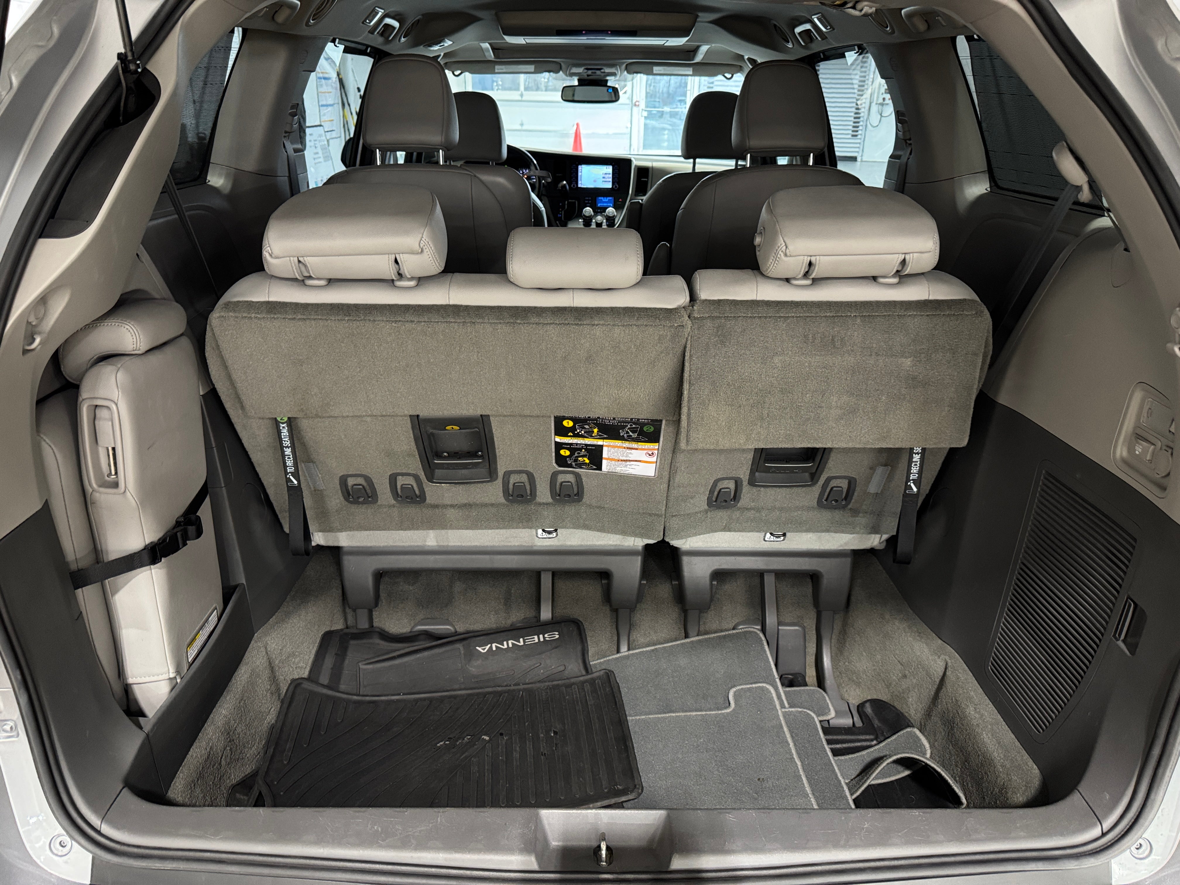 2018 Toyota Sienna XLE Premium 7