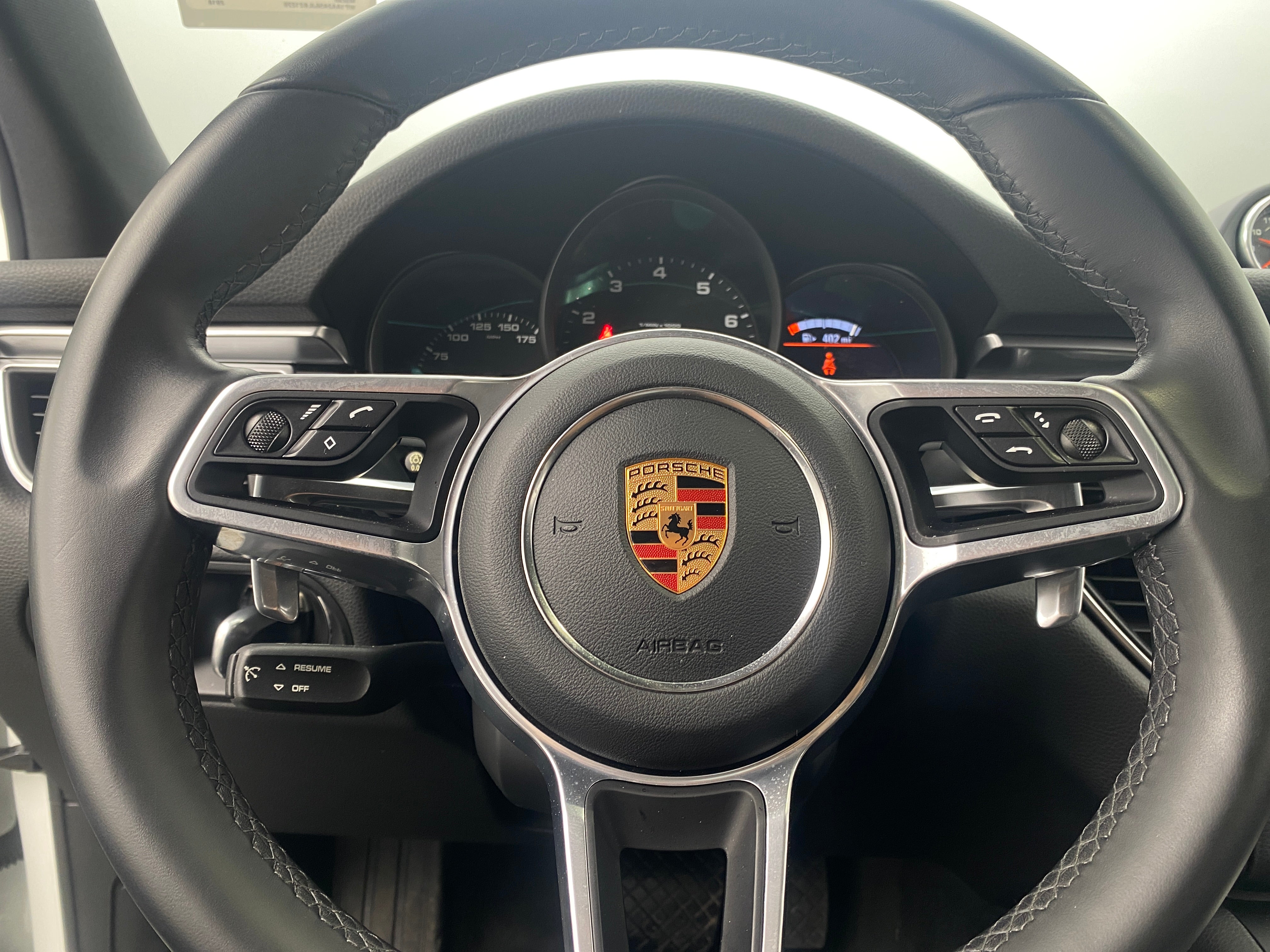 2018 Porsche Macan Base 5