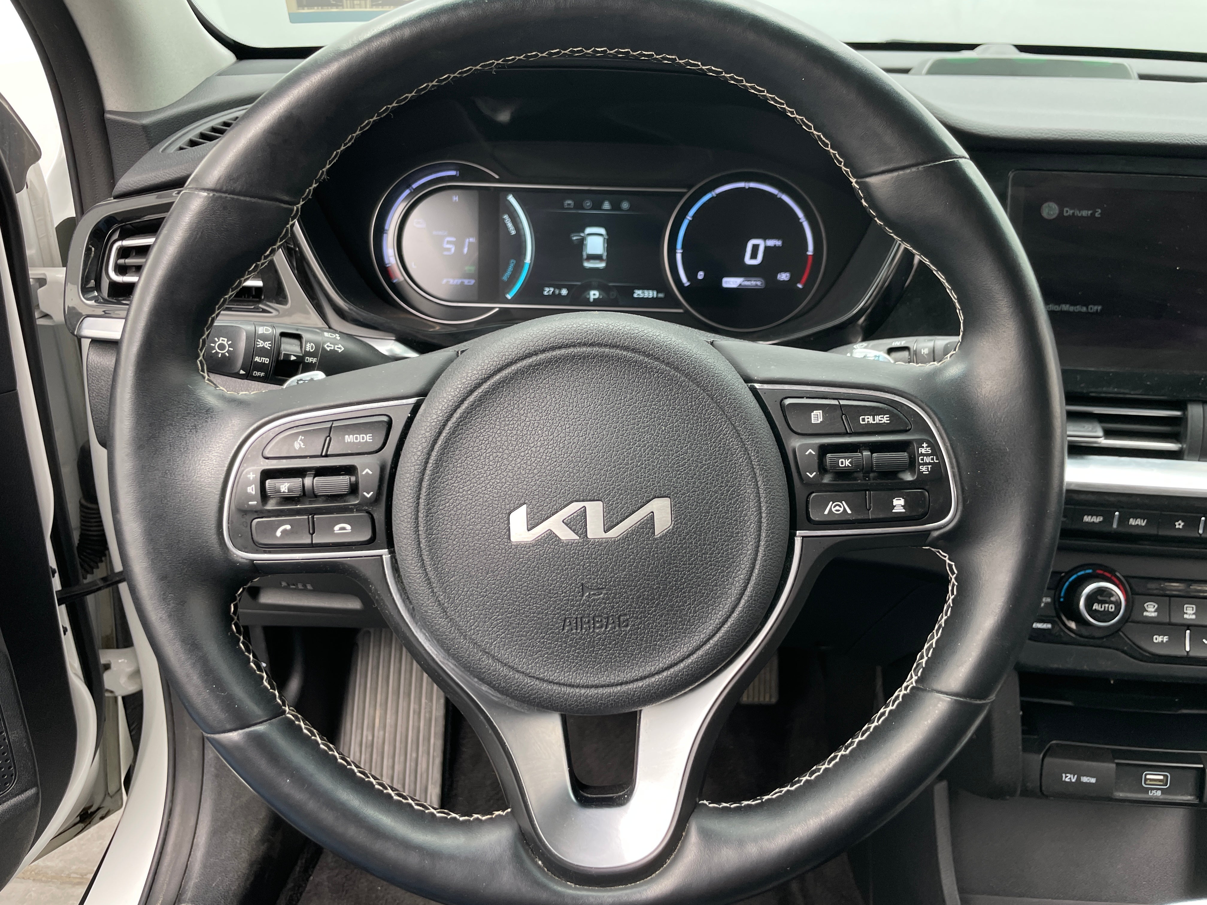 2022 Kia Niro EX 5