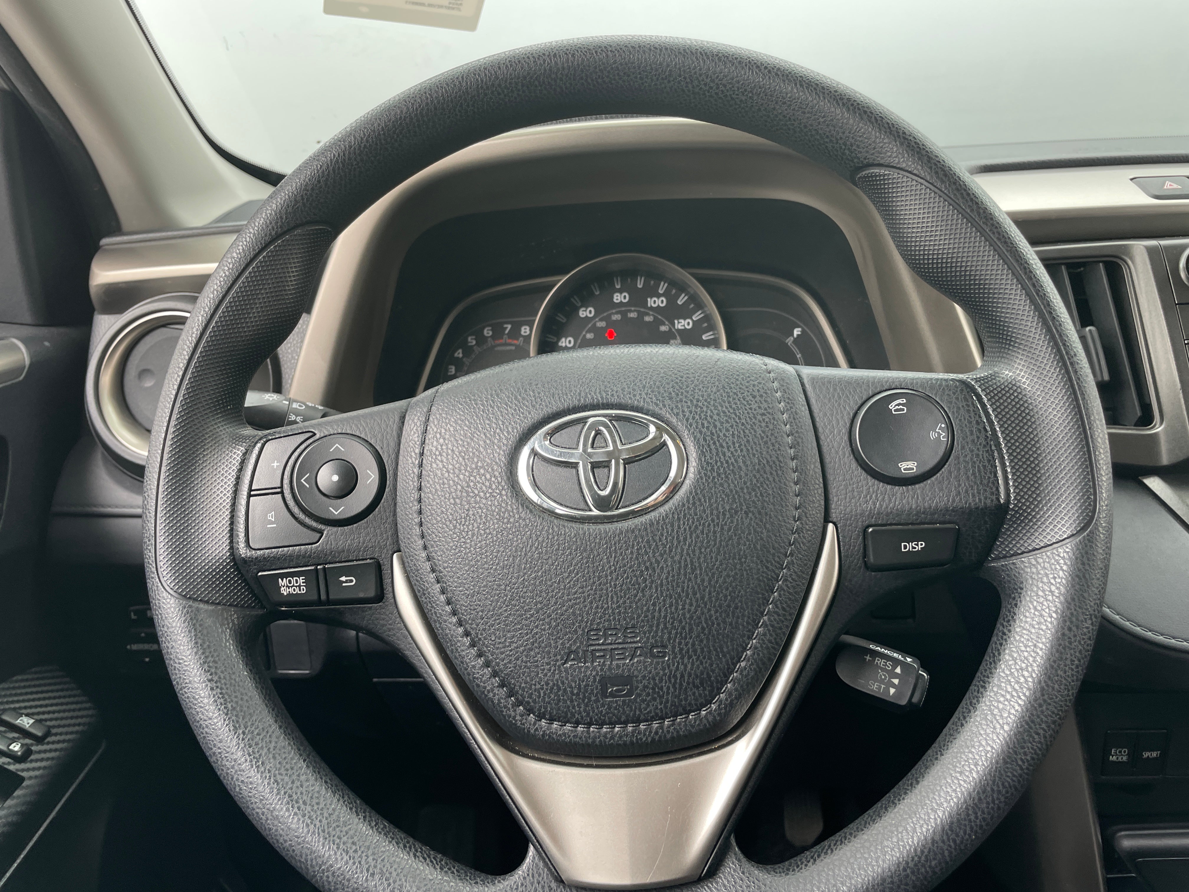 2014 Toyota RAV4 LE 5