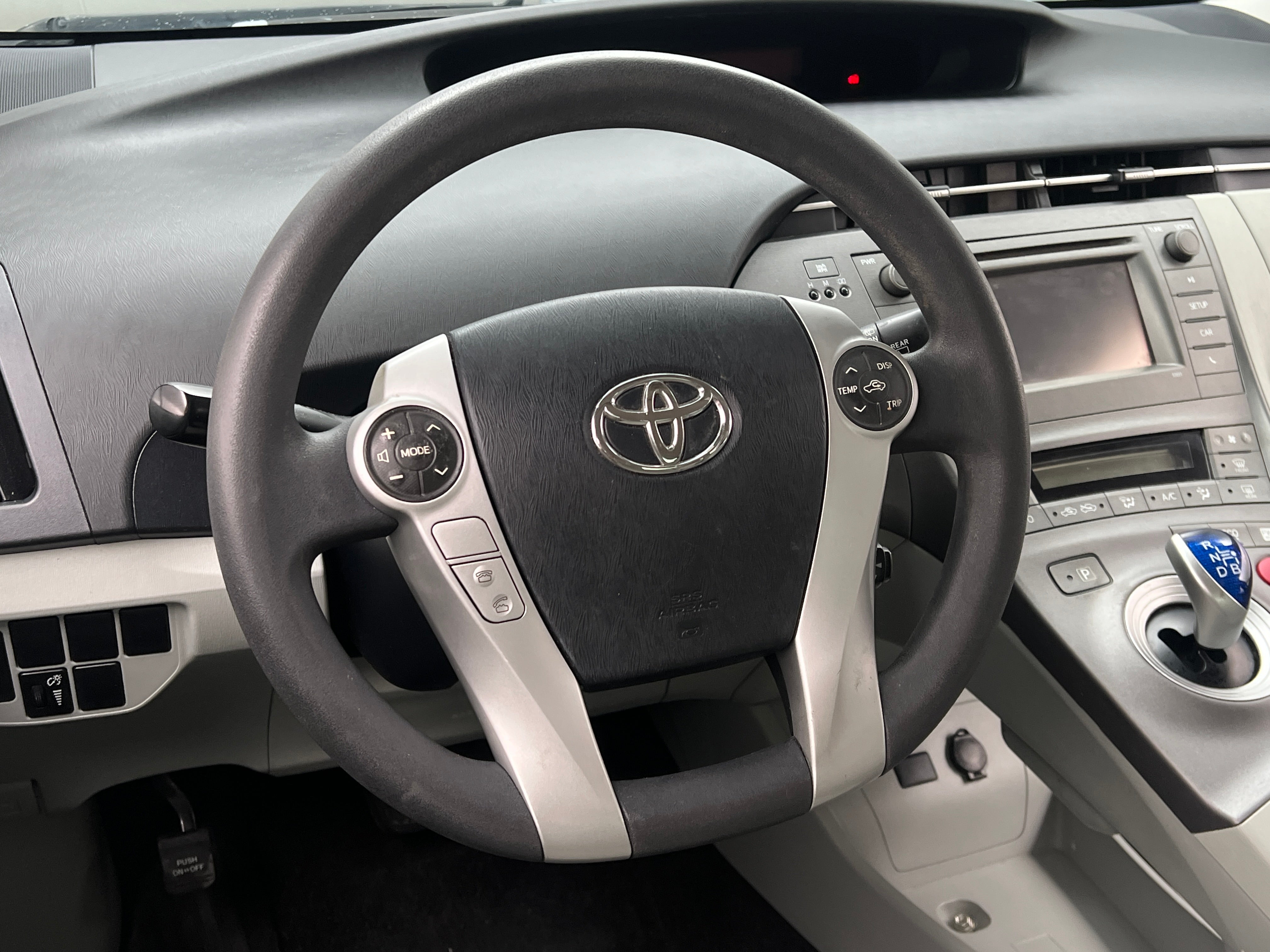 2013 Toyota Prius Two 5