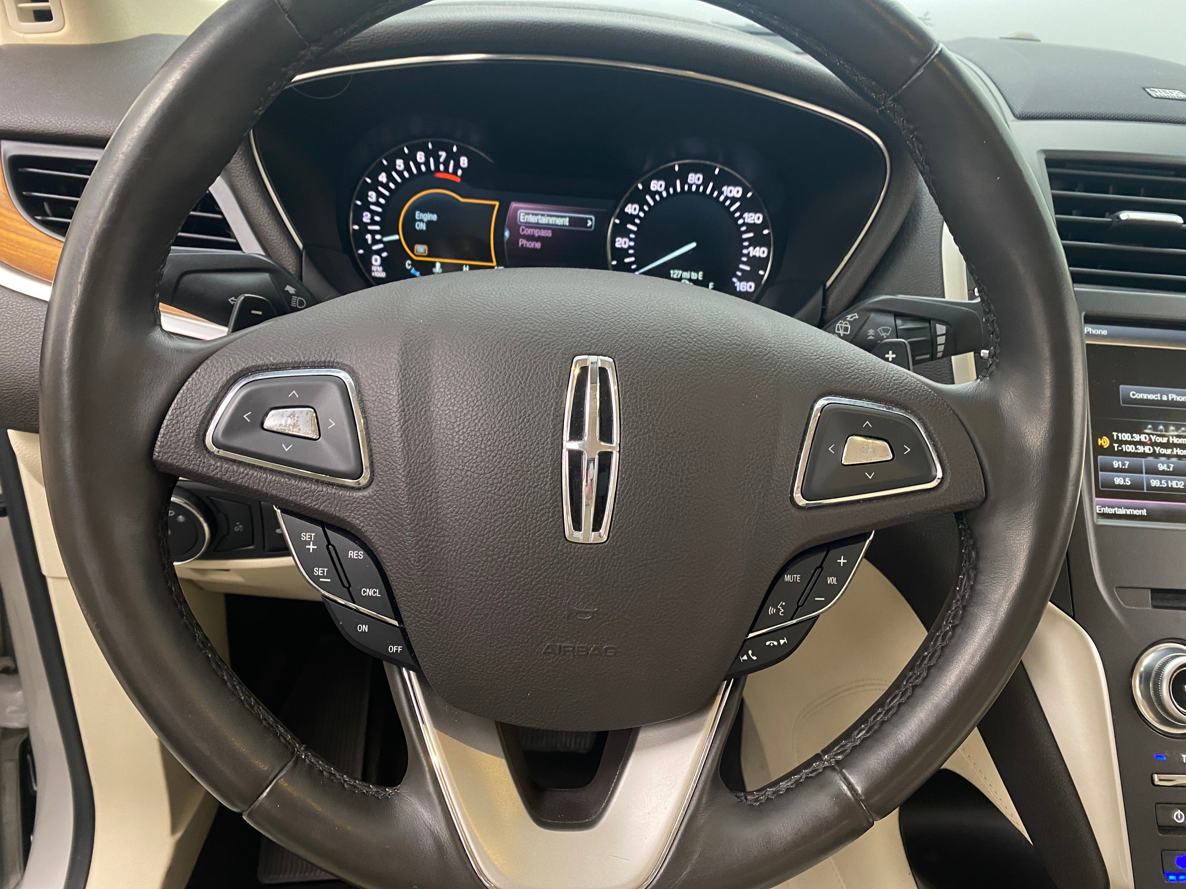 2015 Lincoln MKC Base 4