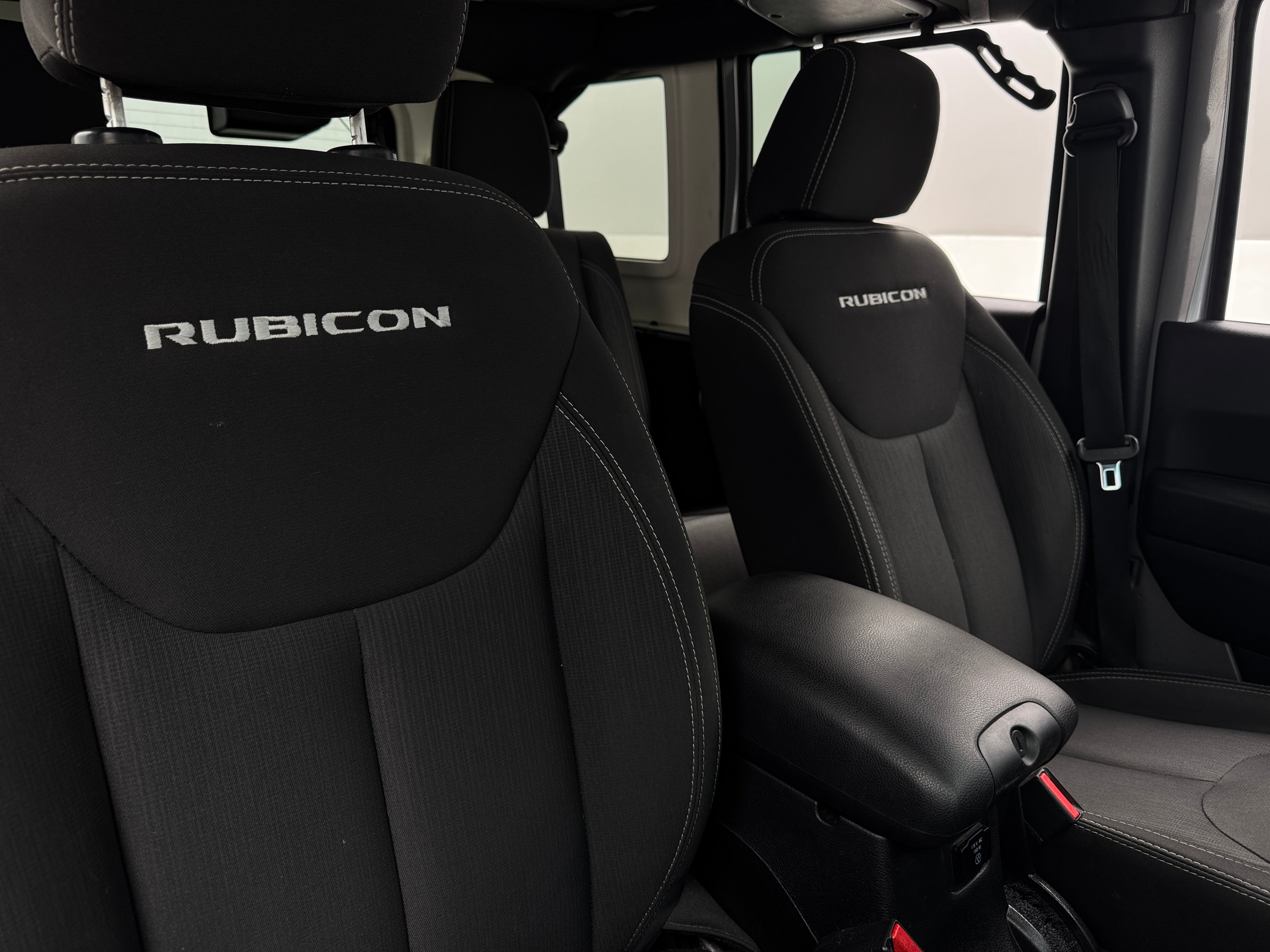 2018 Jeep Wrangler Unlimited Rubicon 2