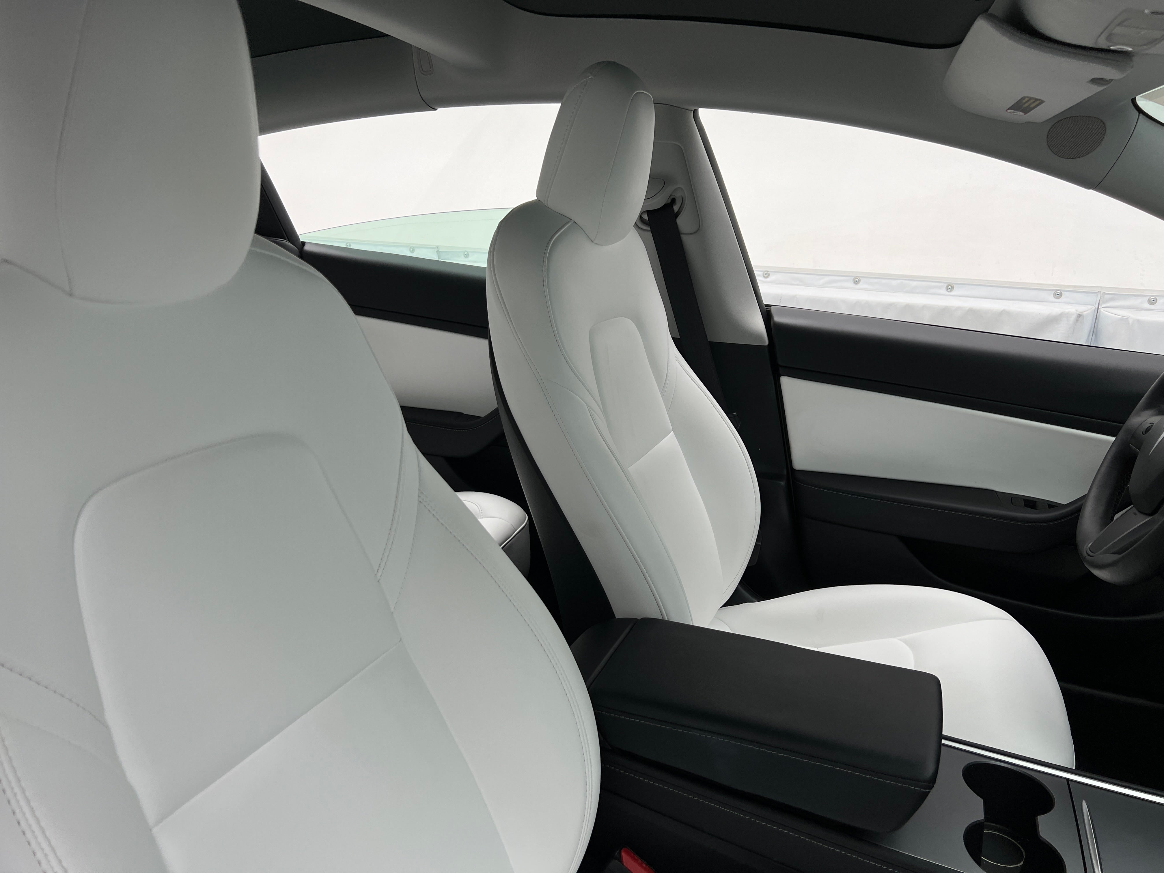 2021 Tesla Model 3 Standard Range 2