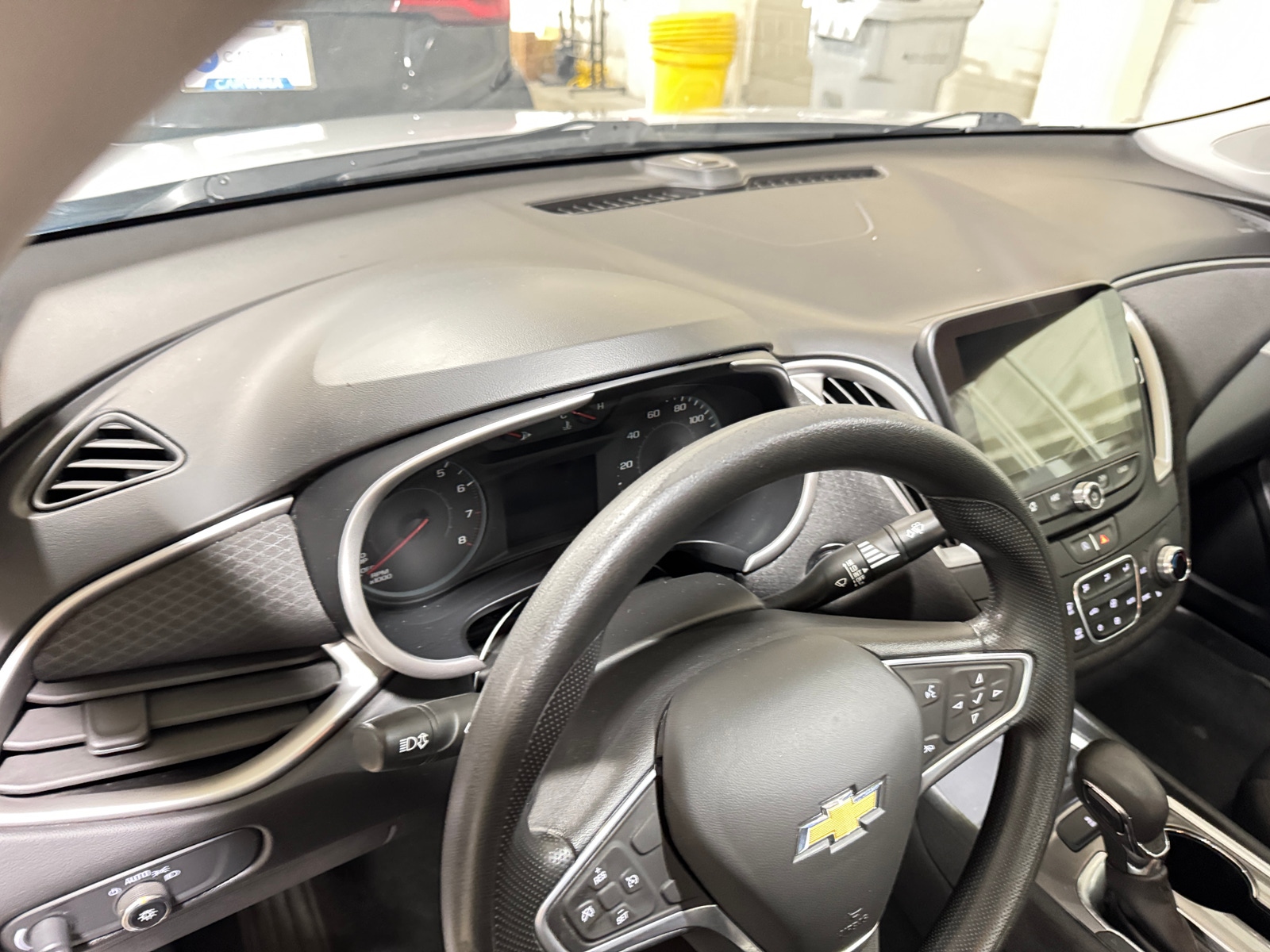 Thumbnail: 2022 Chevrolet Malibu - 3