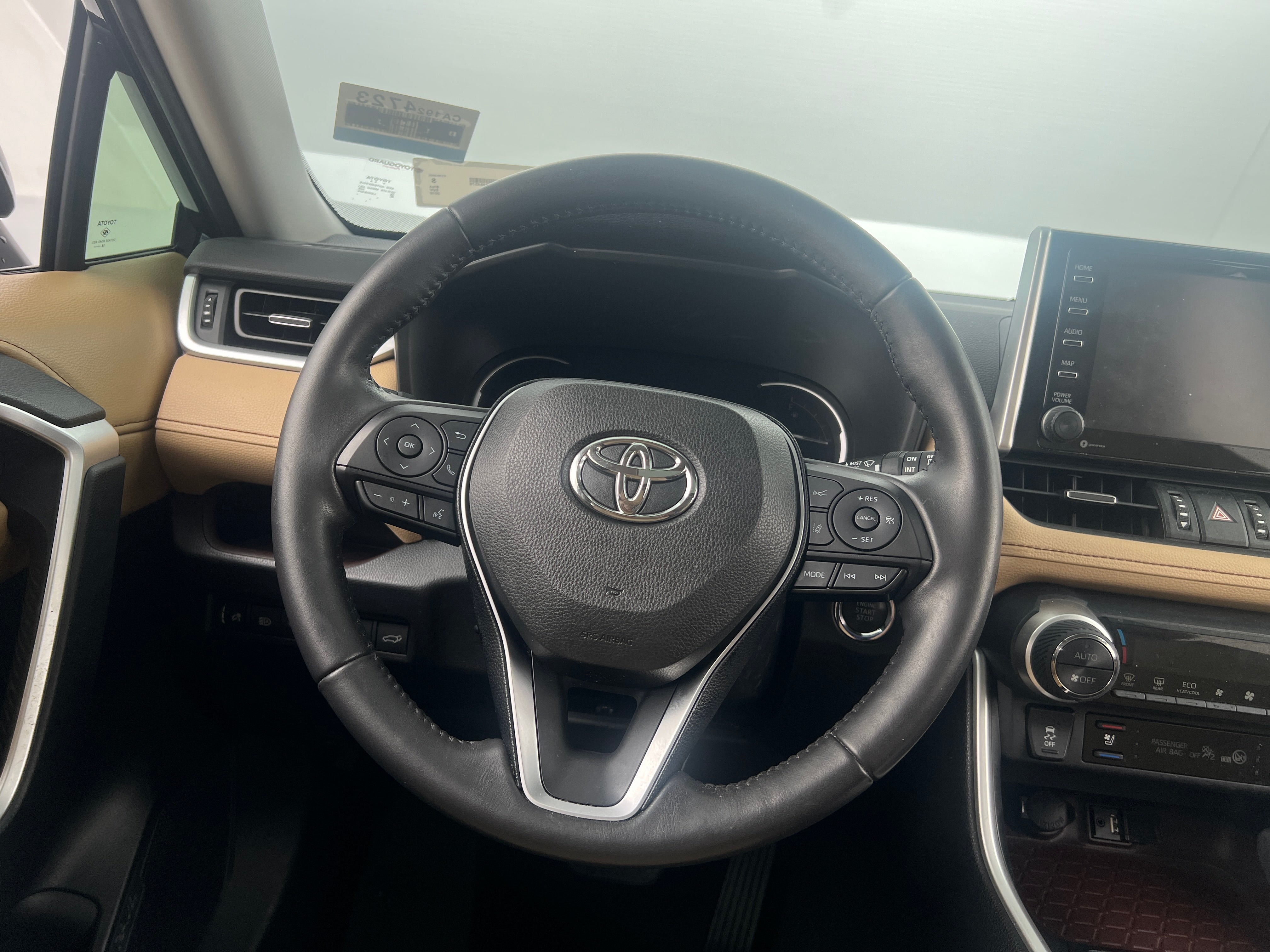 2019 Toyota RAV4 Limited 4